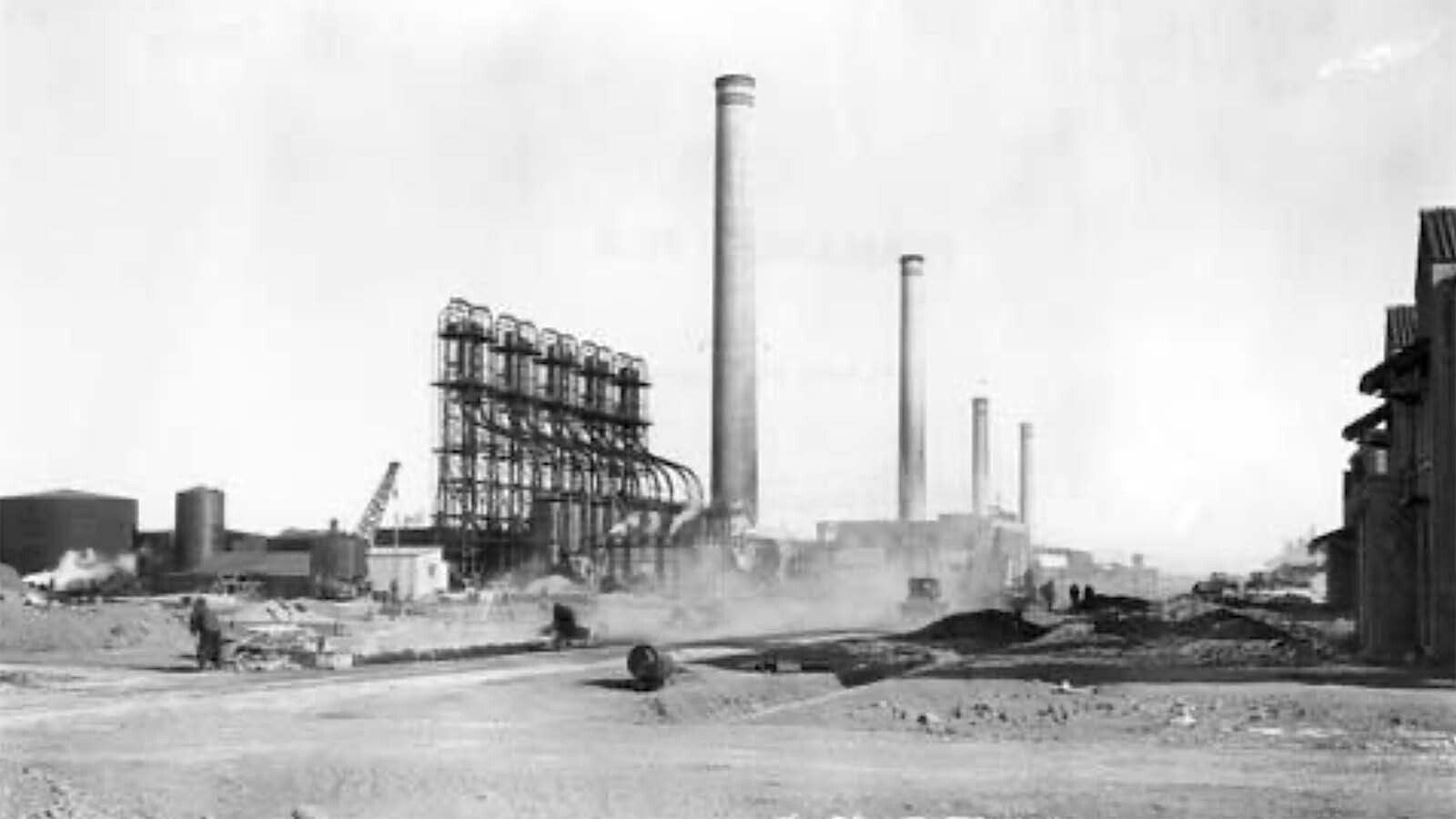 A view of the Parco Refinery in Sinclair, Wyoming, in 1958.