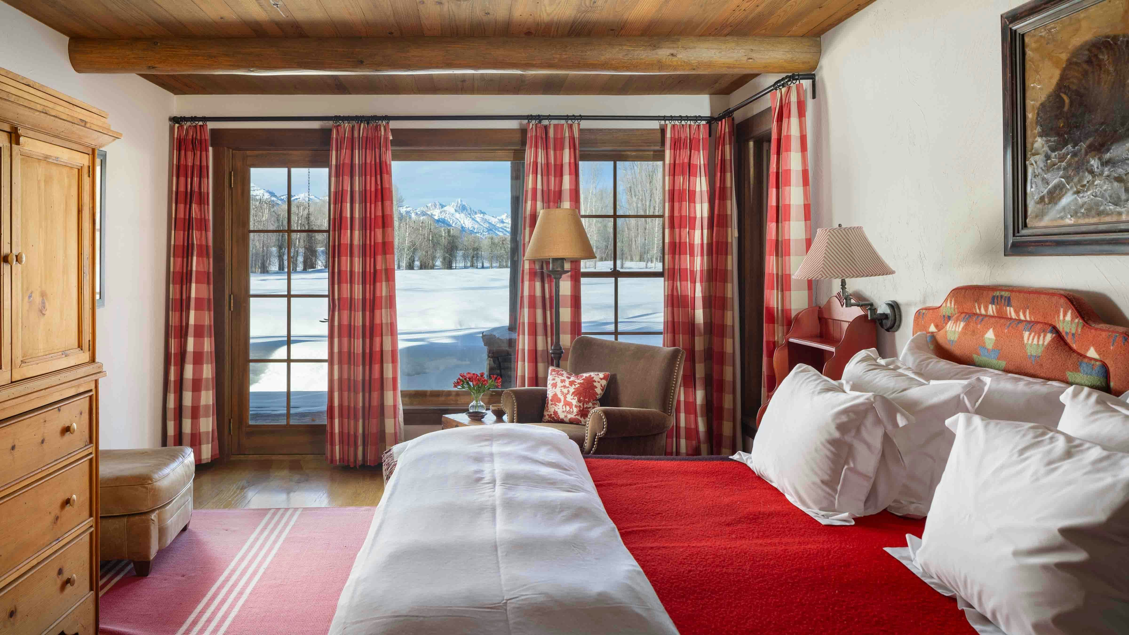 A 21-acre Jackson Hole estate in a coveted neighborhood has just hit the market for $39.5 million. It offers private Snake River frontage, as well as winding creeks full of trout, cinematic views and serene wilderness. It’s just five minutes from Jackson’s downtown.