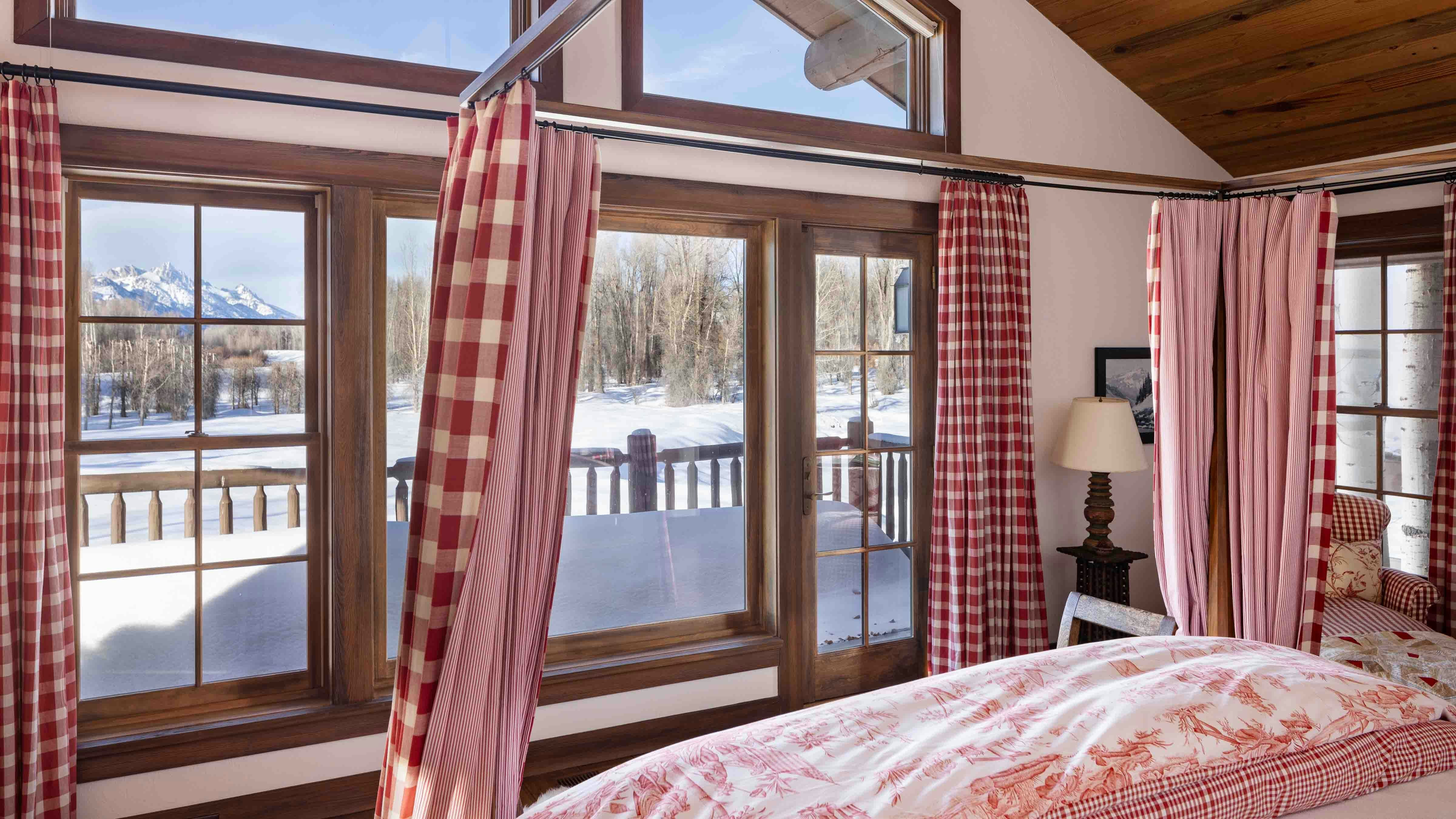 A 21-acre Jackson Hole estate in a coveted neighborhood has just hit the market for $39.5 million. It offers private Snake River frontage, as well as winding creeks full of trout, cinematic views and serene wilderness. It’s just five minutes from Jackson’s downtown.