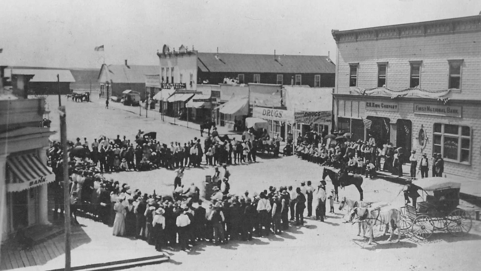 A rock drilling contest on Shoshoni's main street in 1908.