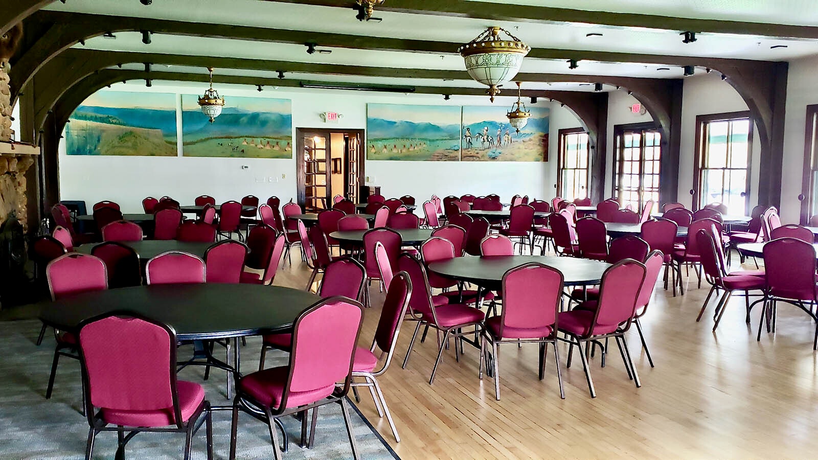A series of wooden ribs just like those of a ship make the Sheridan Inn's former dance hall, now banquet space, extra sturdy.