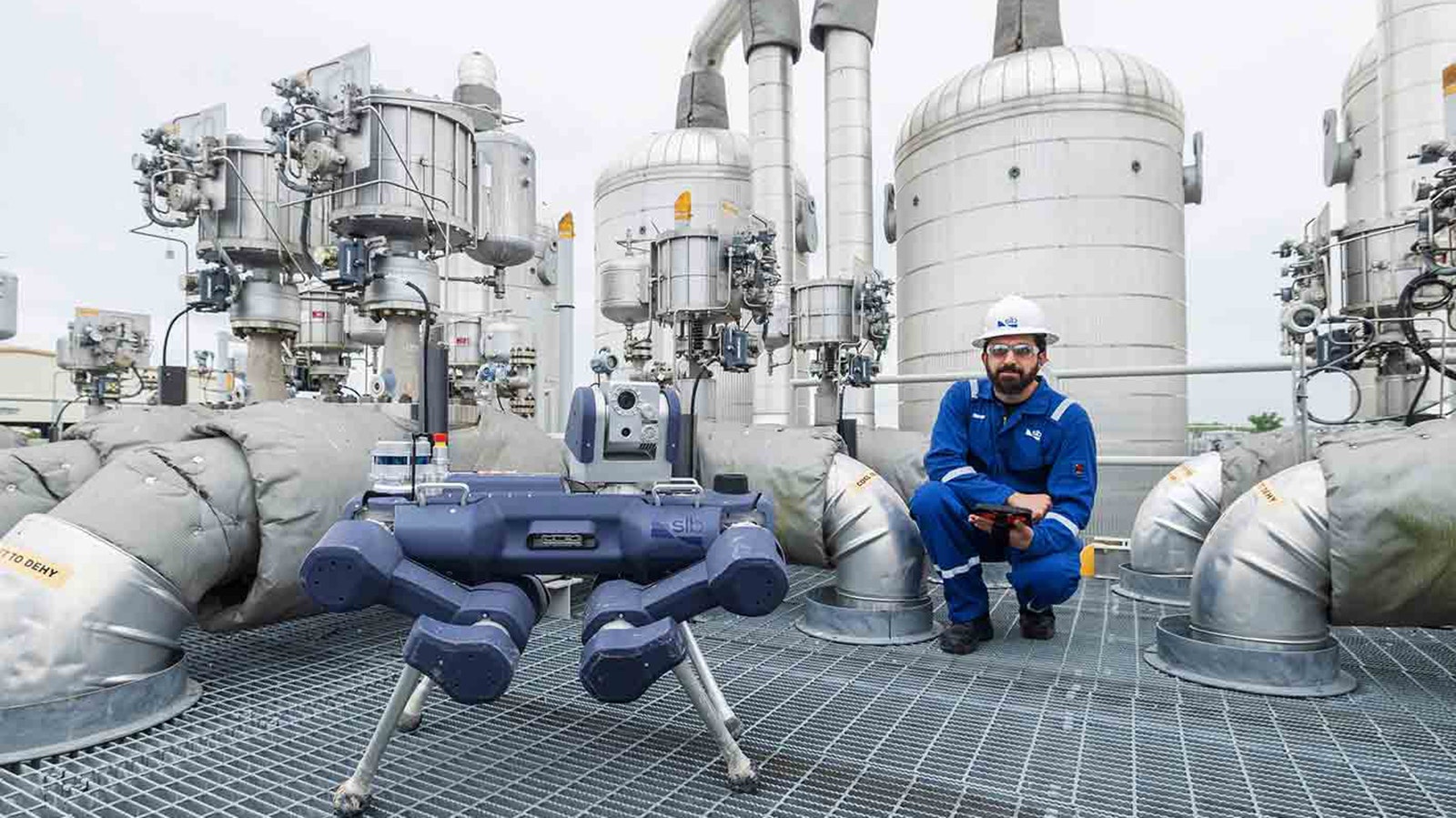 The robotic arms and devices can be used in ways that allow them to mimic various activities on a drilling rig, while other industrial robots specialize in equipment monitoring and safety.