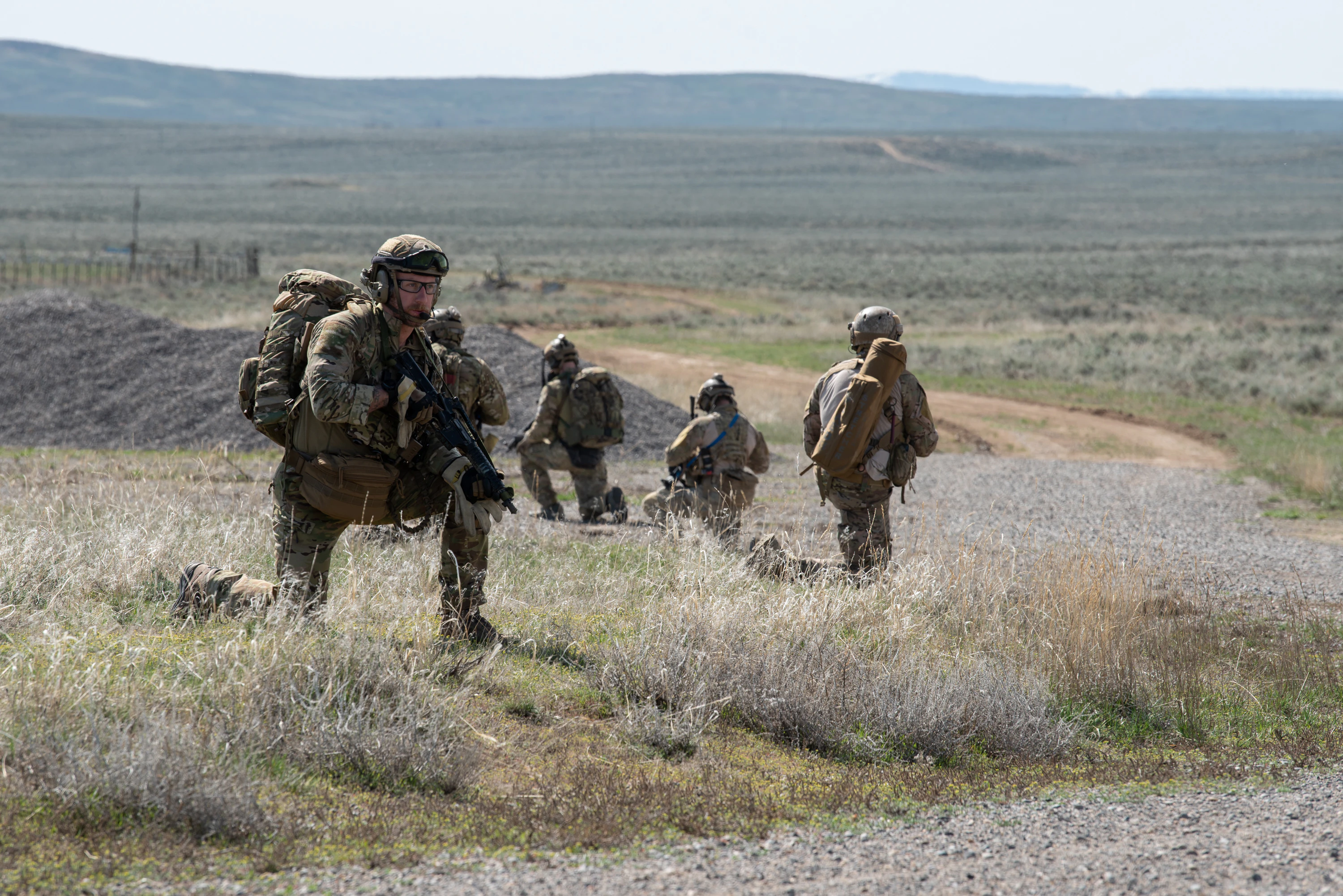 Airmen with the Kentucky Air National Guard’s 123rd Special Tactics Squadron perform combat search-and-rescue during Exercise Agile Chariot near Riverton, Wyoming, May 2, 2023. Agile Chariot tested Agile Combat Employment capabilities, including using smaller, more dispersed locations and teams to rapidly move and support aircraft, pilots and other personnel wherever they’re needed.