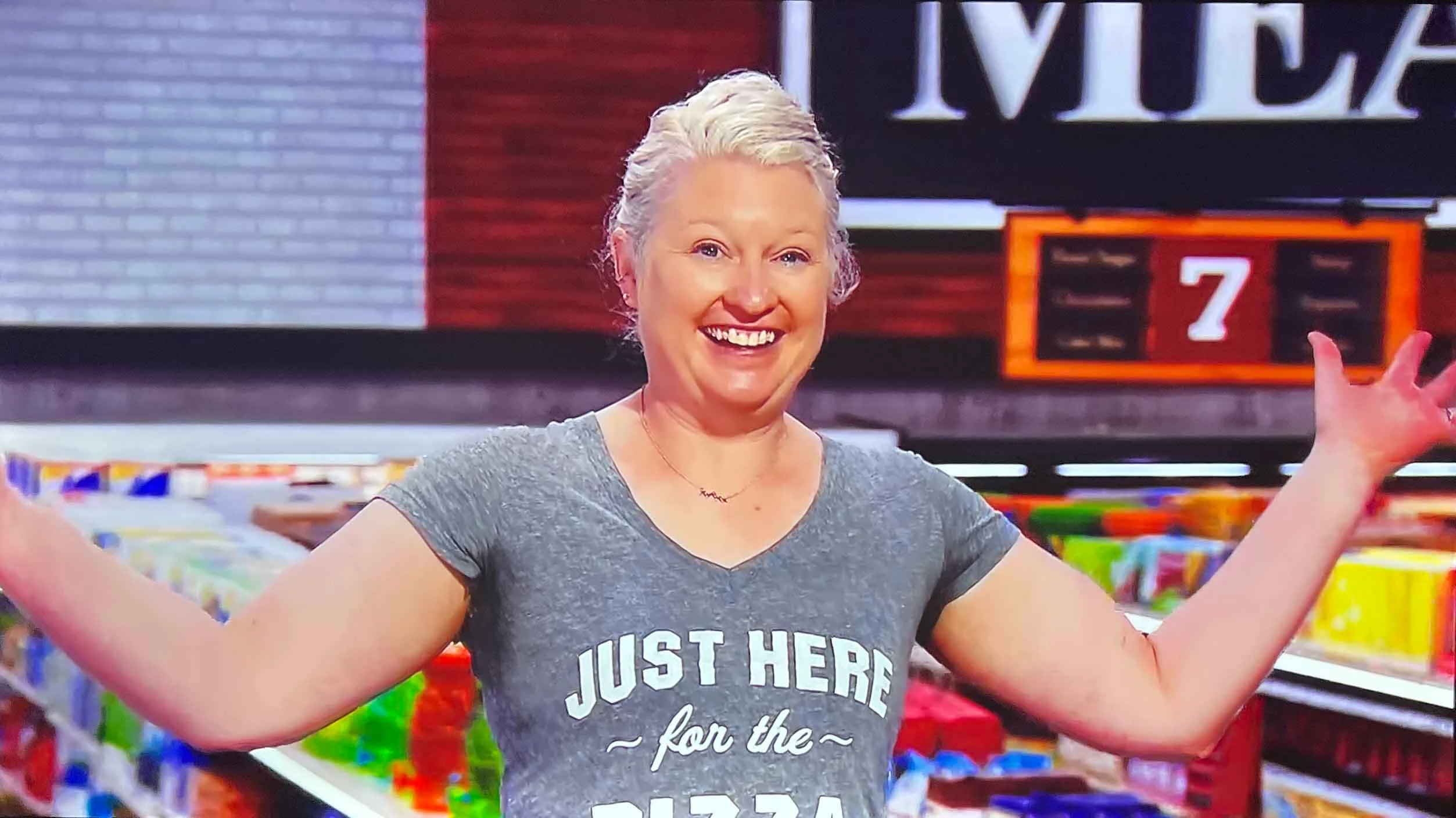 Alibi co-owner Kerri Smith competes on "Guy's Grocery Games" in a pizza competition in 2022.
