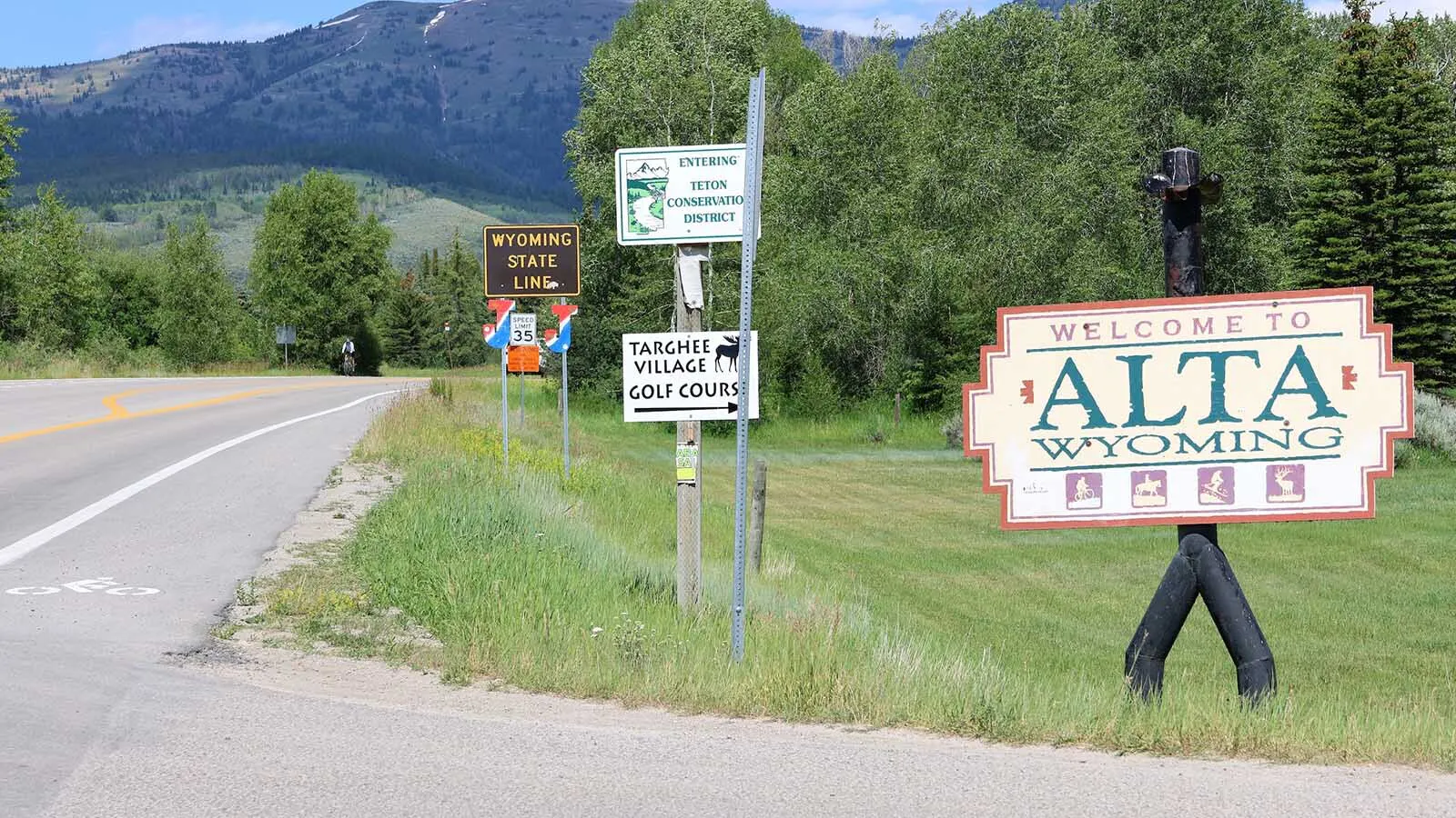 The only way to get to Alta, Wyoming, unless you want to climb over the Tetons, is to drive through at least 20 miles of Idaho.