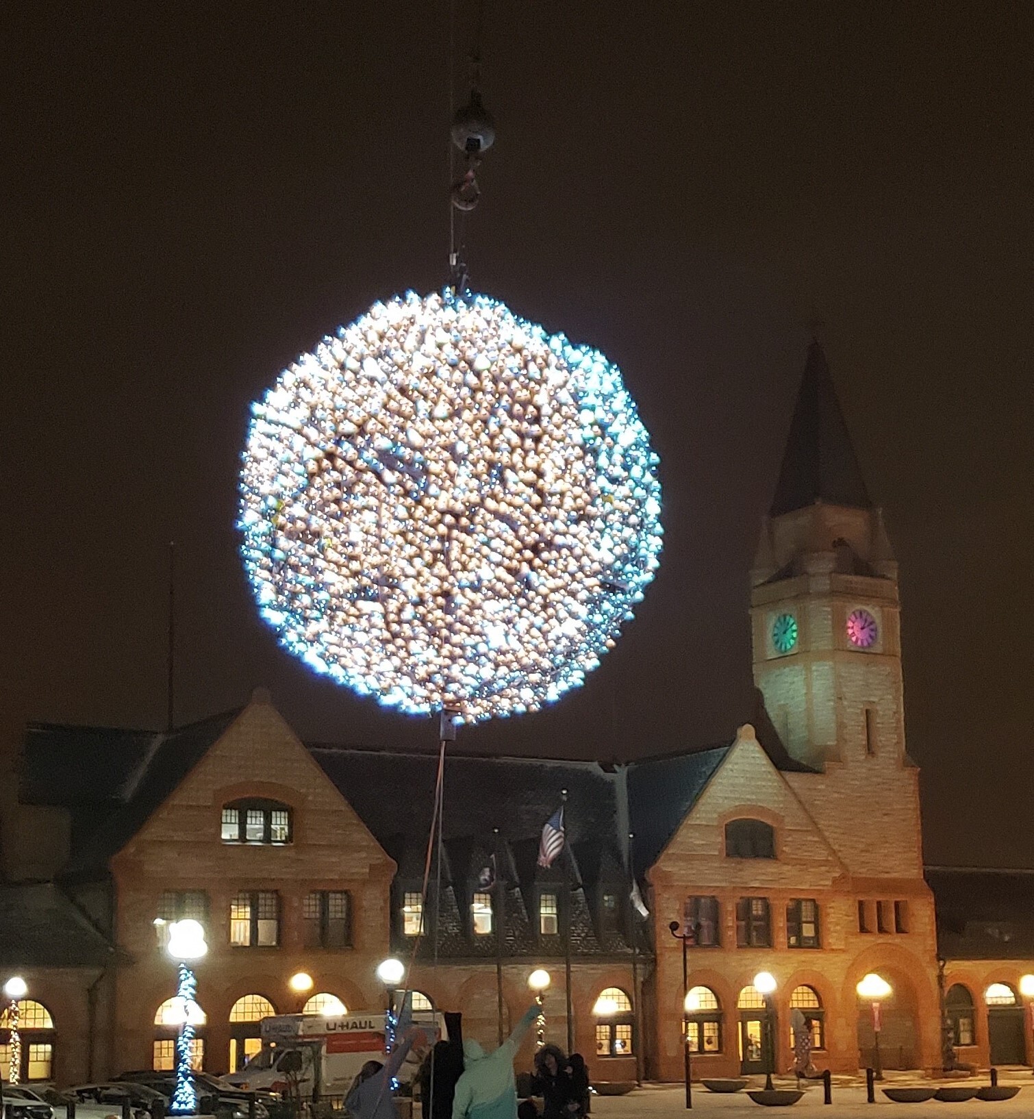 Cheyenne stages ninth ‘Ball Drop’ for New Year’s Your Wyoming News Source