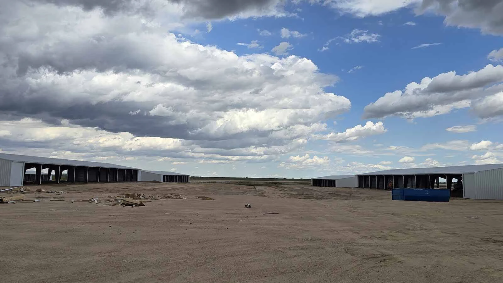 Five horse barns to house 400 horses have been constructed at Wyoming’s first 1-mile race track. Eventually, there will be enough barns to house 1,200 horses.