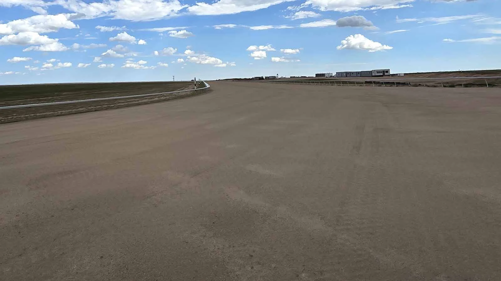Wyoming’s new 1-mile track is also wide enough to race 14 horses in one go.