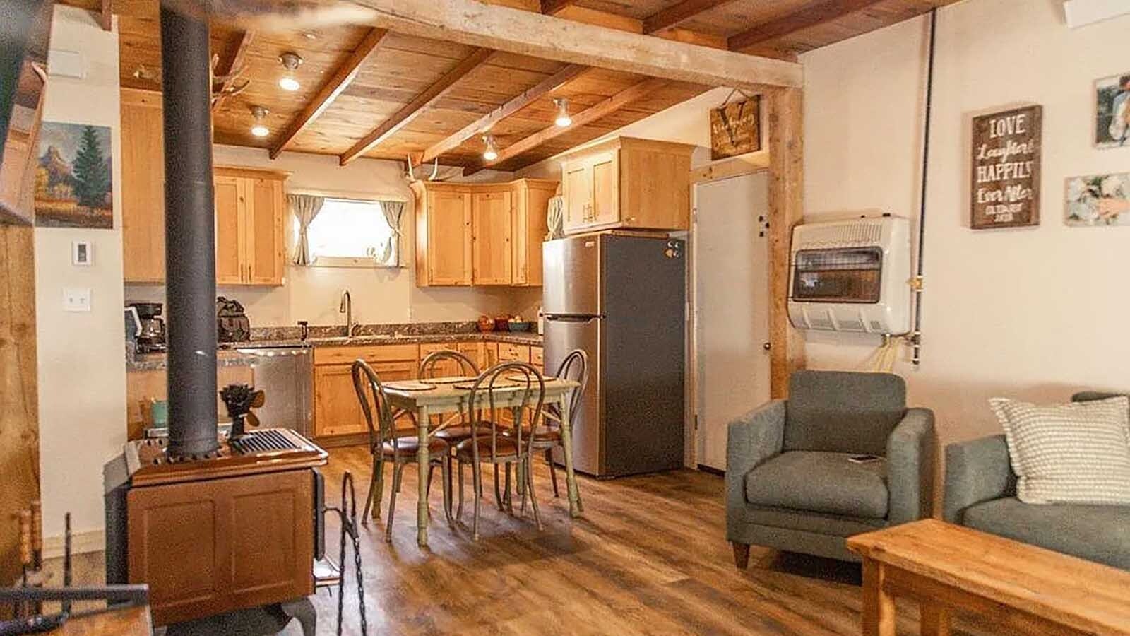 If you ever wanted to live in a fallout shelter, there’s a “basement home” in Cokeville, Wyoming, that checks all the boxes. The idea behind these post-World War II 1950s starter homes was to grow upward when there was enough money to go above ground.