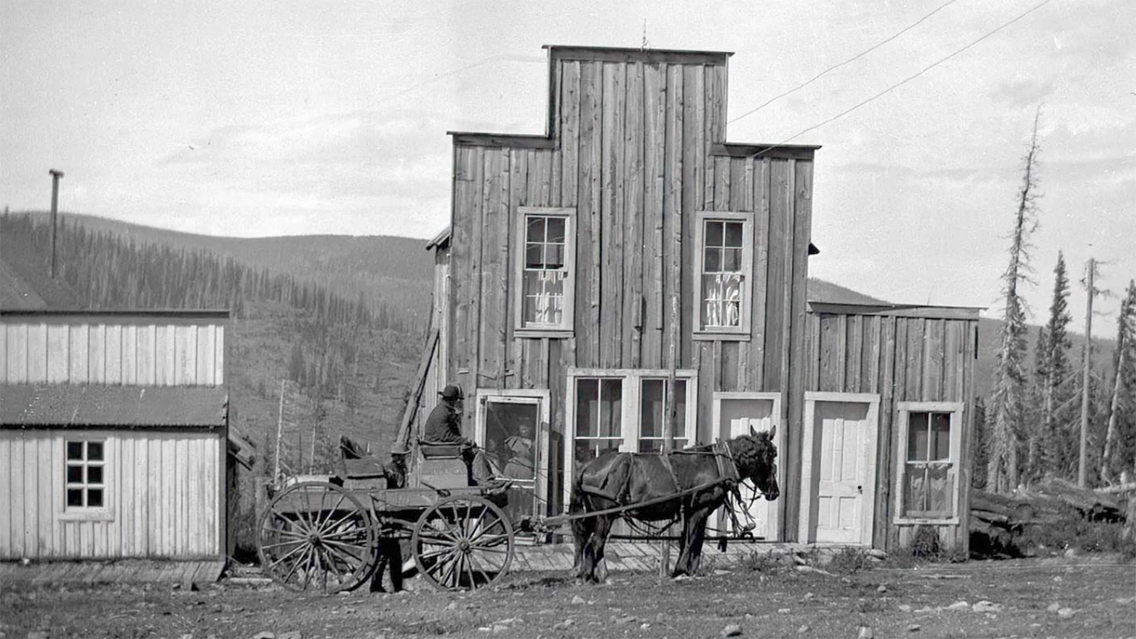 By 1905, the town of Battle in the Sierra Madres of Wyoming had been mostly abandoned and the buildings left behind by the 1910s. Once a lively town, Battle boasted five saloons, numerous houses of ill repute, several retail stores, two hotels, a post office, newspaper and school.