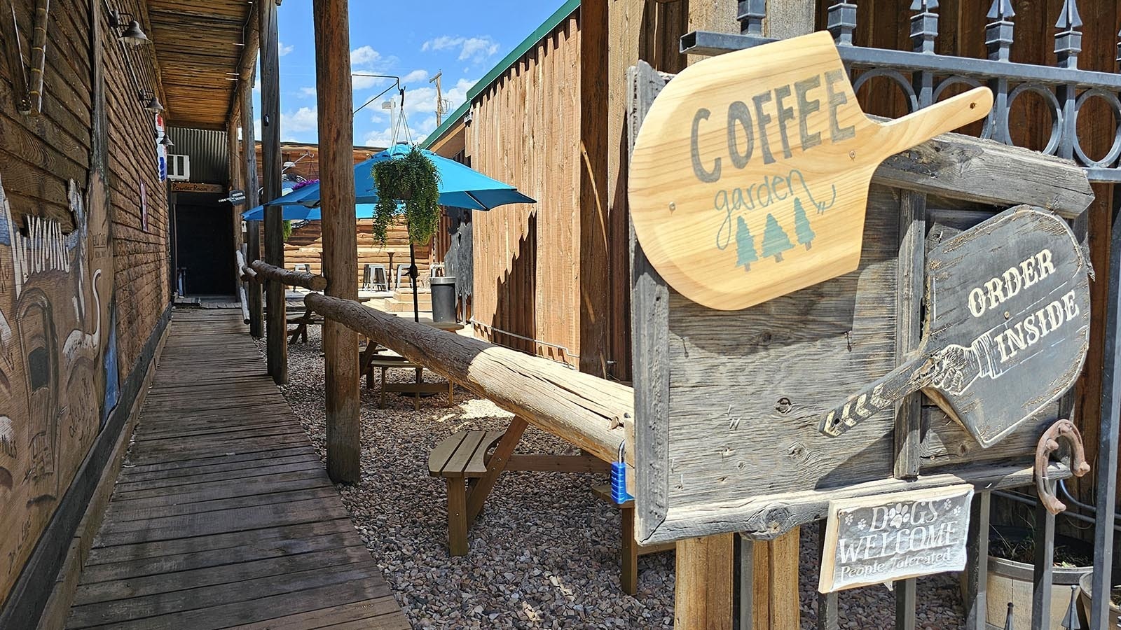 Bighorn Mountain Stage Co. has what feels like a secret coffee garden.