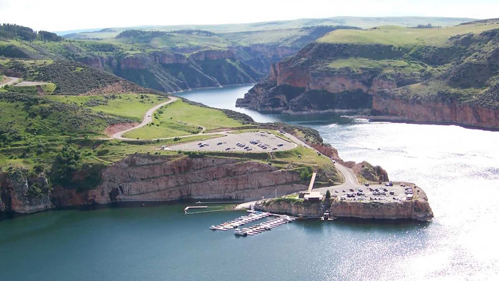 People expecting to spend Memorial Day weekend boating on Bighorn Lake were surprised to find no fuel available. It’s “a big deal,” say local operators in a sprawling canyon where some waters stretch 14 miles from the dock and cell service can be spotty.