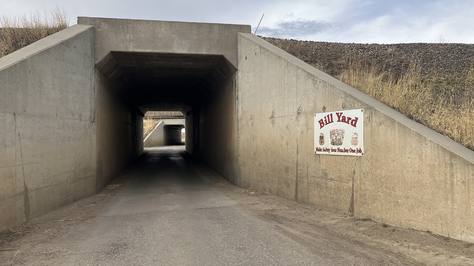 A Union Pacific Railroad yard facility in Bill is accessed by a narrow tunnel under the tracks. The railroad worked with Avantic Lodging Enterprises in 2007 to provide a rest area for its crews and a hotel and diner were built.