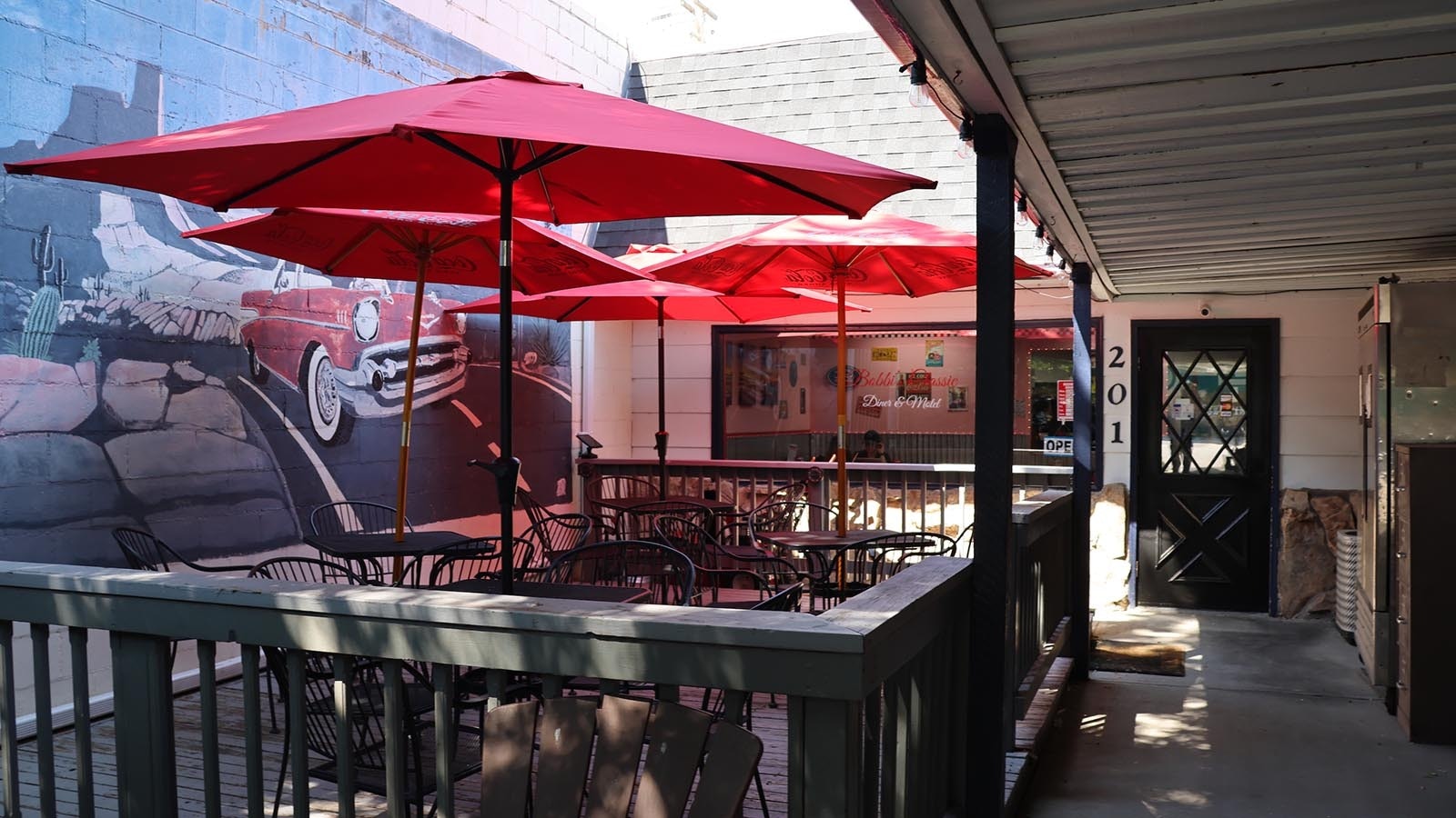 Customers at Bobbi’s Classic Diner have the option of eating outside.