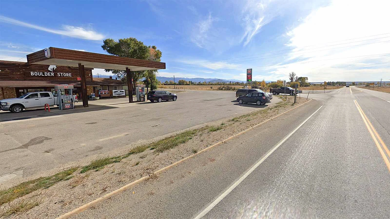 The main intersection in Boulder, Wyoming, where state Highway 353 and U.S. Highwy 191 meet.