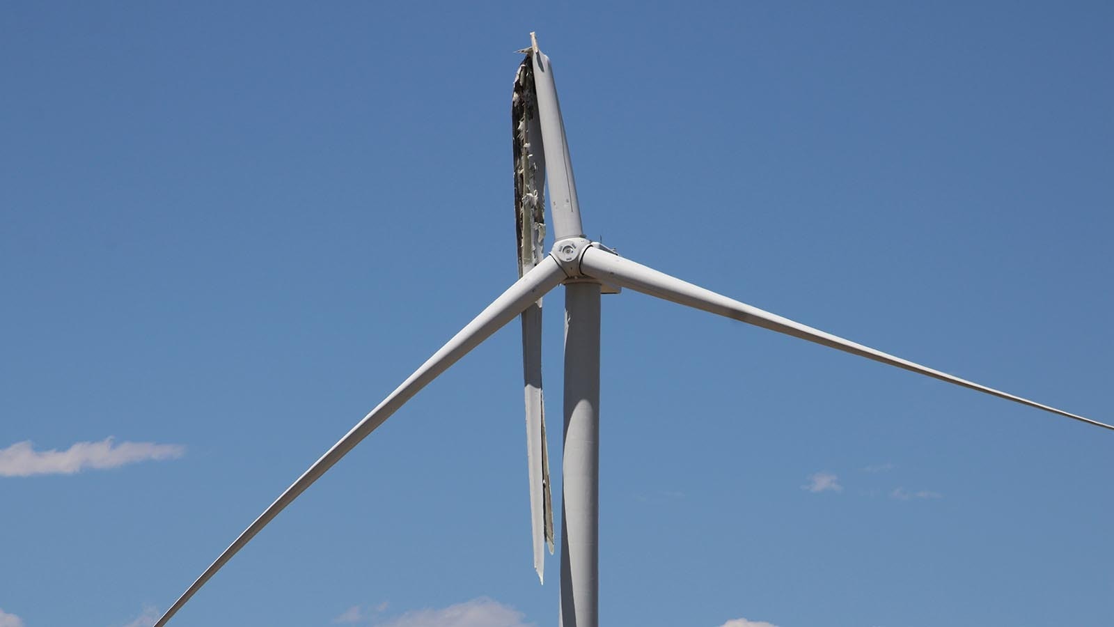 A bolt of lightning nearly cut this giant wind turbine blade in half. It's getting some notice, just a few hundred feet from the busy Interstate 80 corridor just west of Cheyenne.