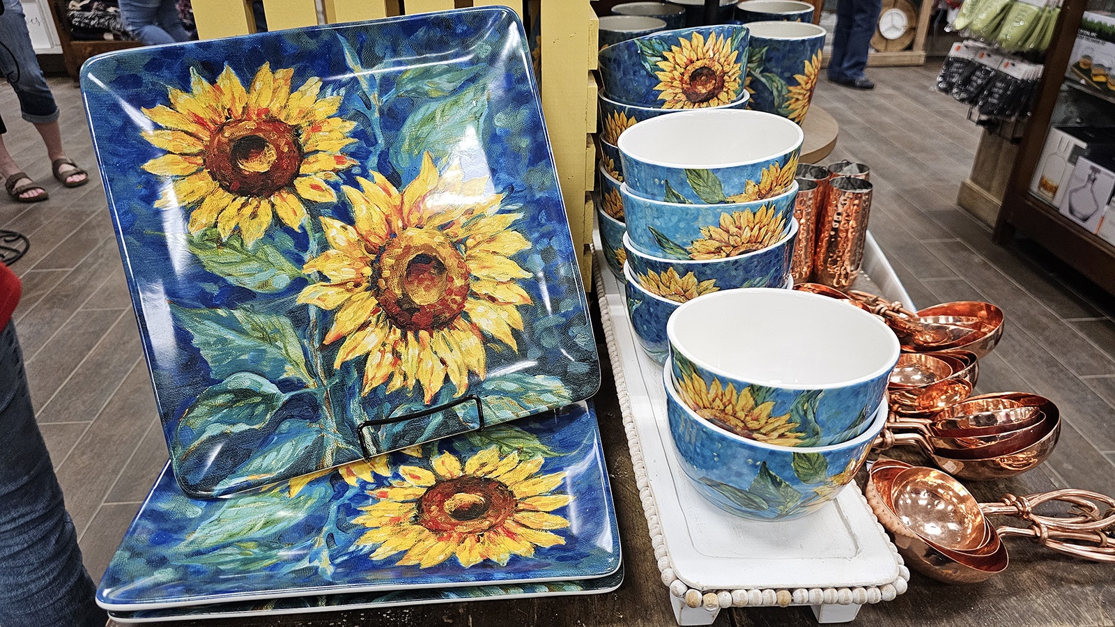 Sunflower plates channeling Van Gogh.