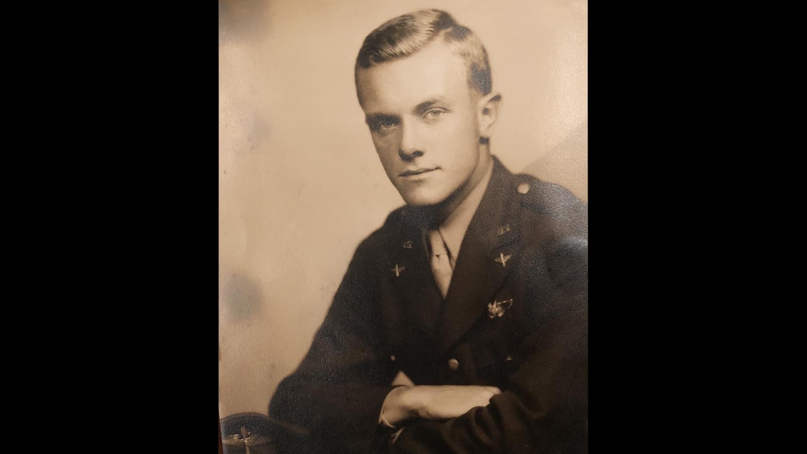 Lawrence Lunt served in World War II and again in the Korean War as a radar operator and navigator on night fighter planes.