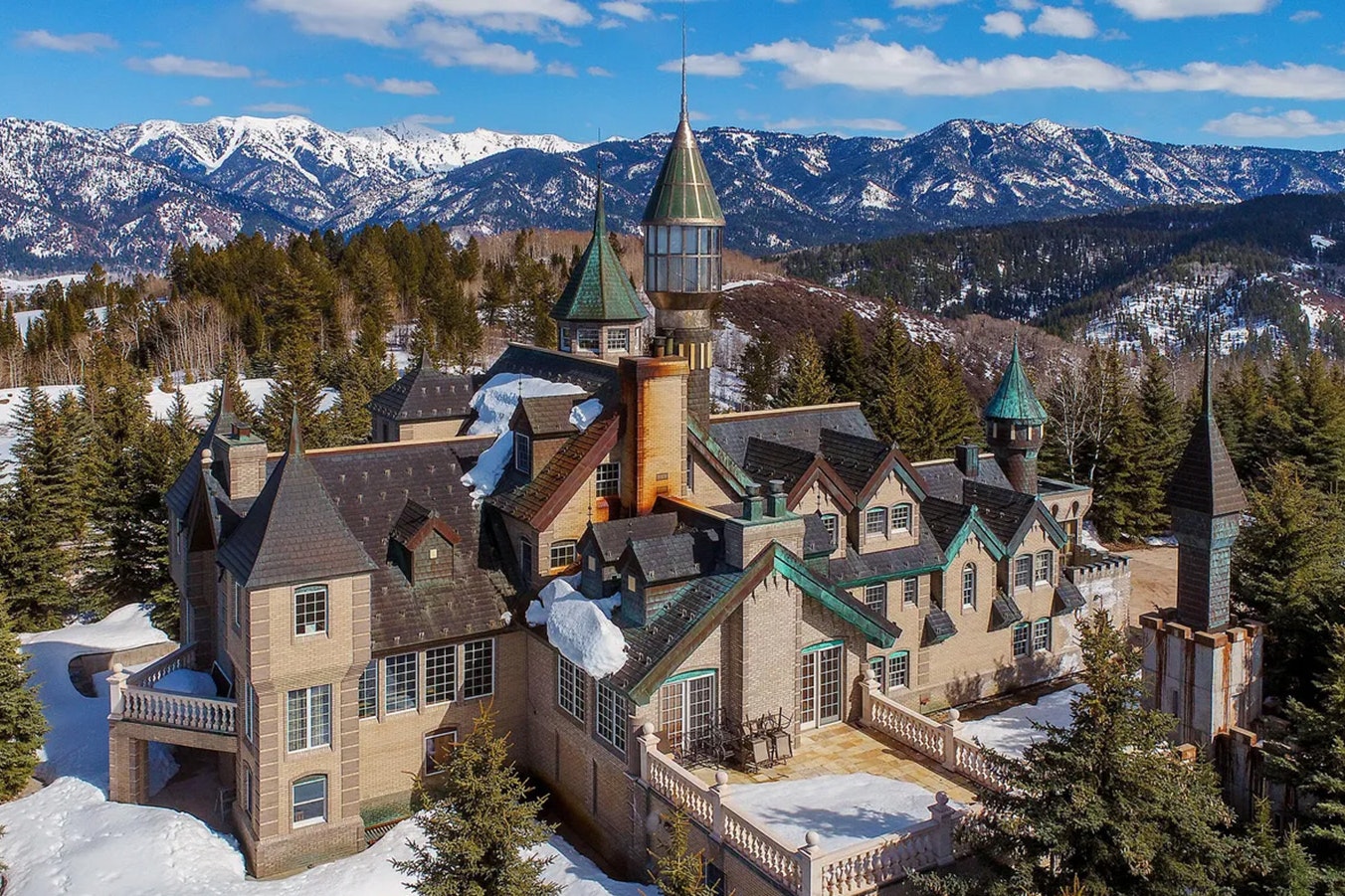 The exterior of the famous Bedford Castle in Wyoming is every bit a fairy tale, including appropriate architecture around the 40-acre grounds.