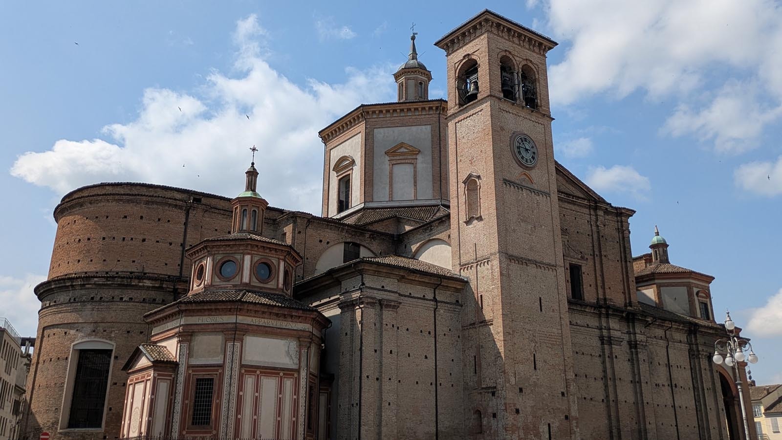 Duomi di Voghera, the city's cathedral, sits in the heart of main square and was built in phases, starting in the 1600s.