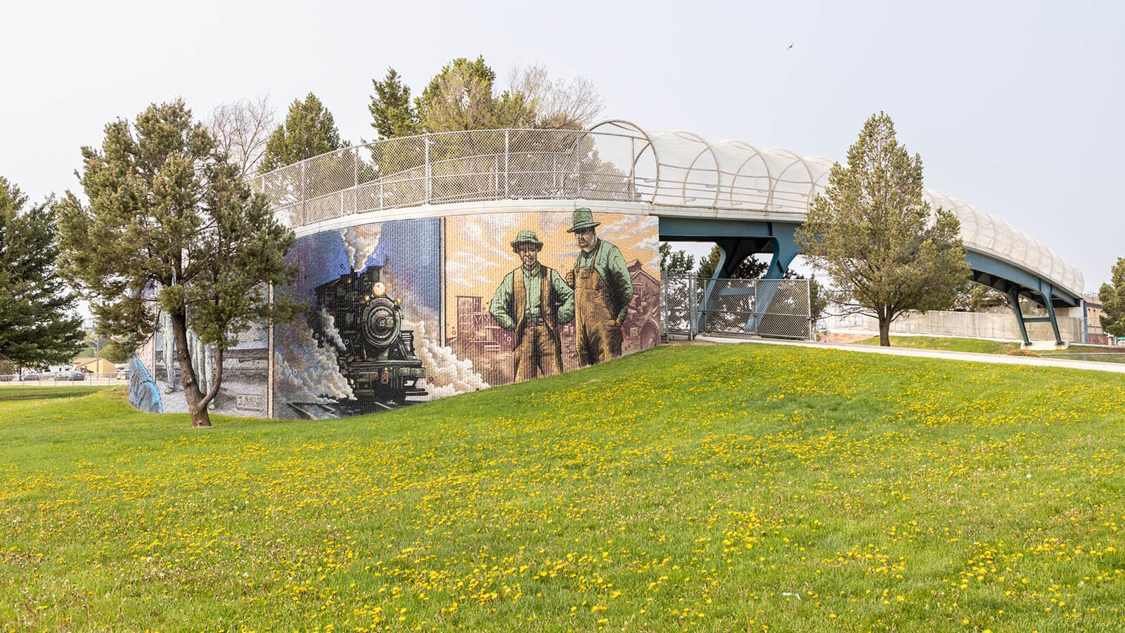 Cheyenne murals pedestrian overpass 2212