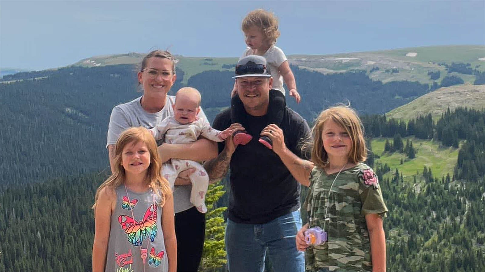 A Byron, Wyoming, mother shot her four daughters, called 911 to report it, then shot herself in the head Monday, the Big Horn County Sheriff’s Office reported Tuesday. Three children are dead, while the condition of the fourth and mother are unknown.