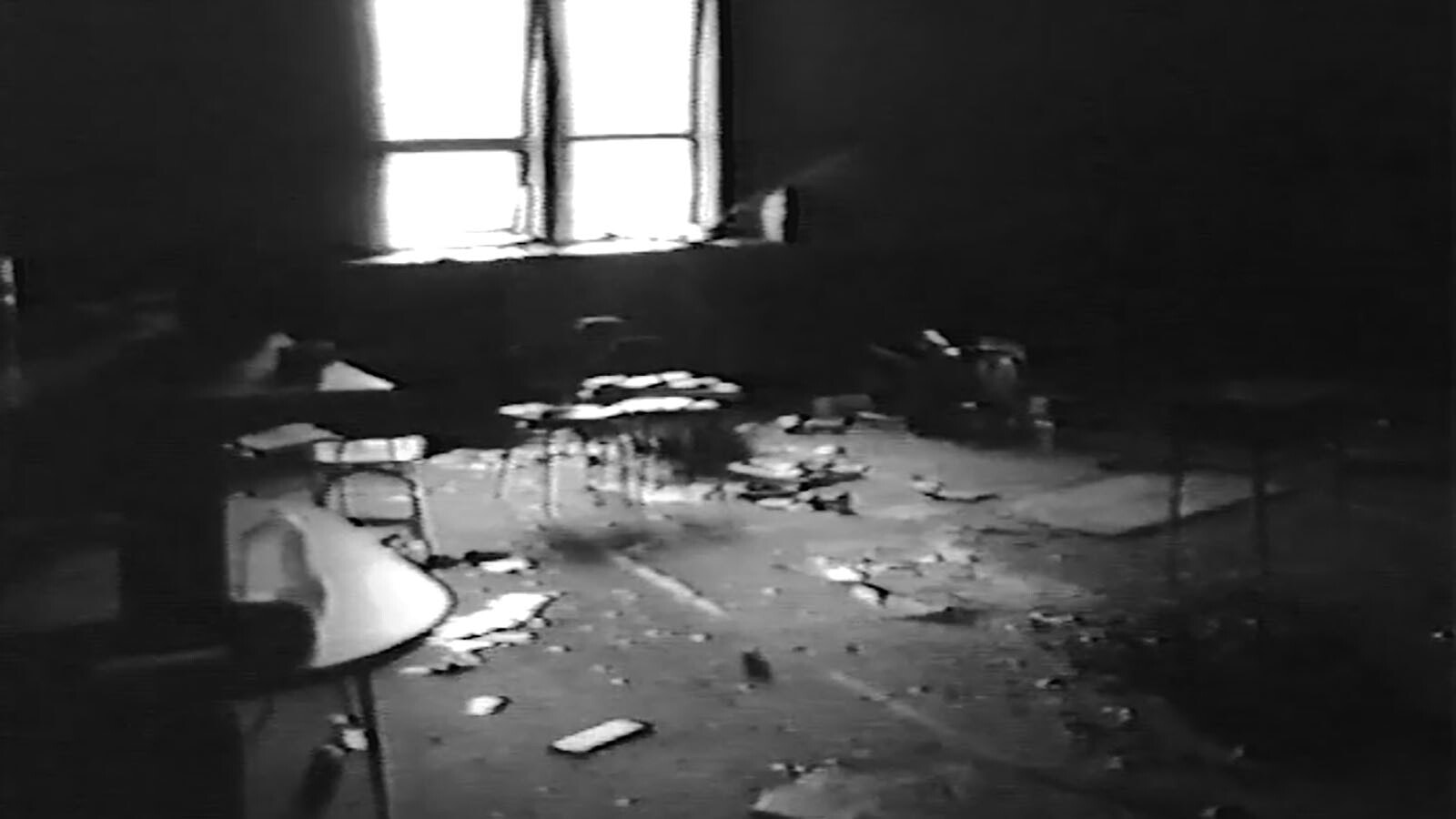 Cokeville bombing classroom scene from video.
