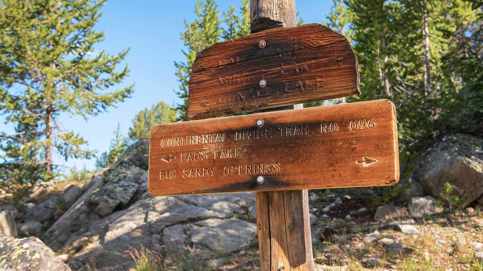 Continental Divide Trail sign in the Wind River Range.
