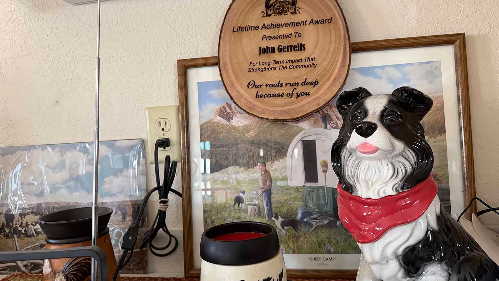 Over the last 30 years, Auctioneer John Gerrells has hosted numerous cookie jar auctions in Thermopolis and some of the cookie jars have taken on stories of their own. There is the goose that shows up at most auctions and can go for a few hundred dollars each time she makes an appearance. Gerrells has also kept a few for his own collection such as the border collie that reminds him of his own dogs and sheep wagon and the Santa cowboy that he has been told resembles him with his big white beard.