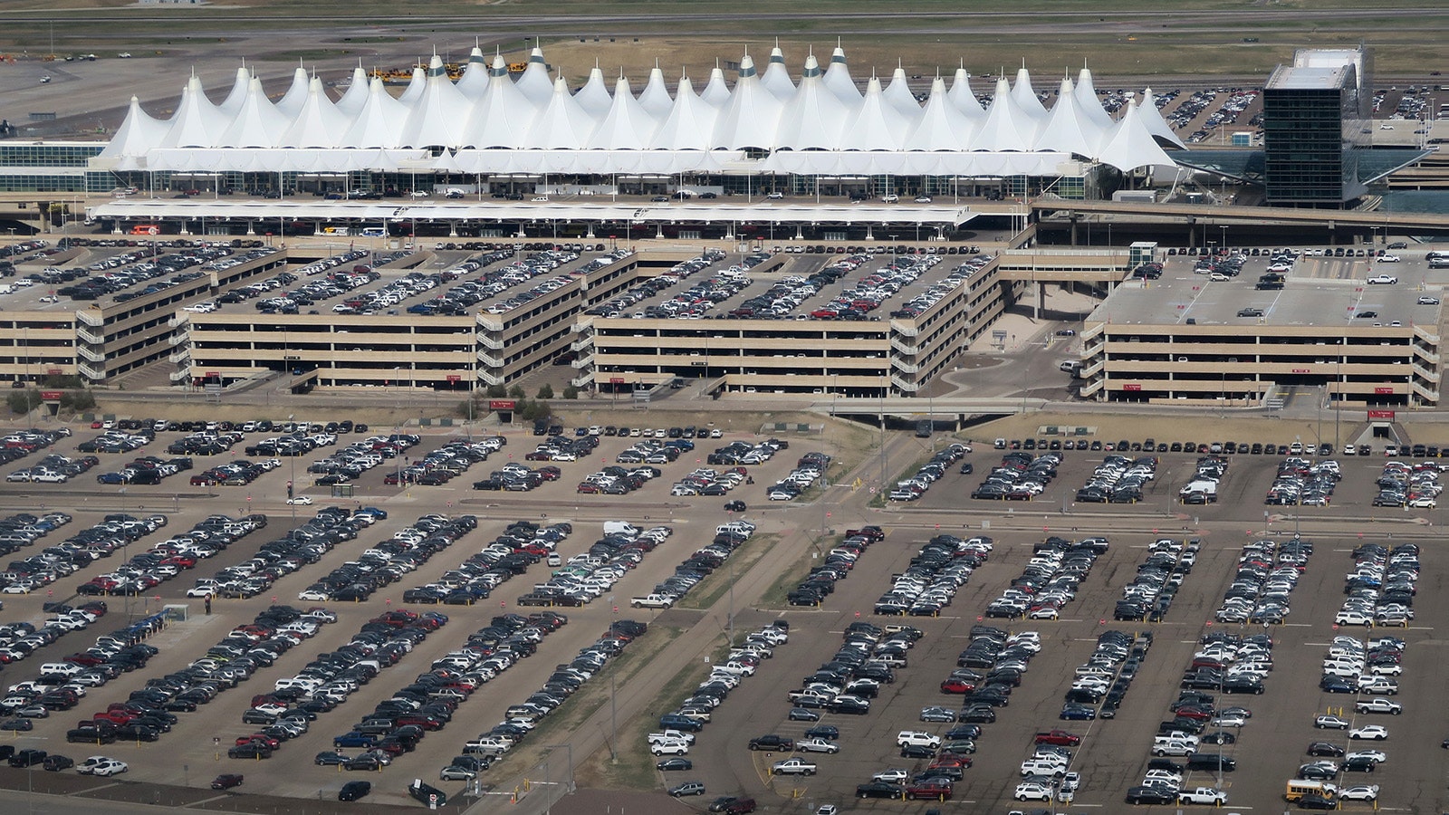 A new policy has gone into effect at Denver International Airport where people can't pay for parking with cash.