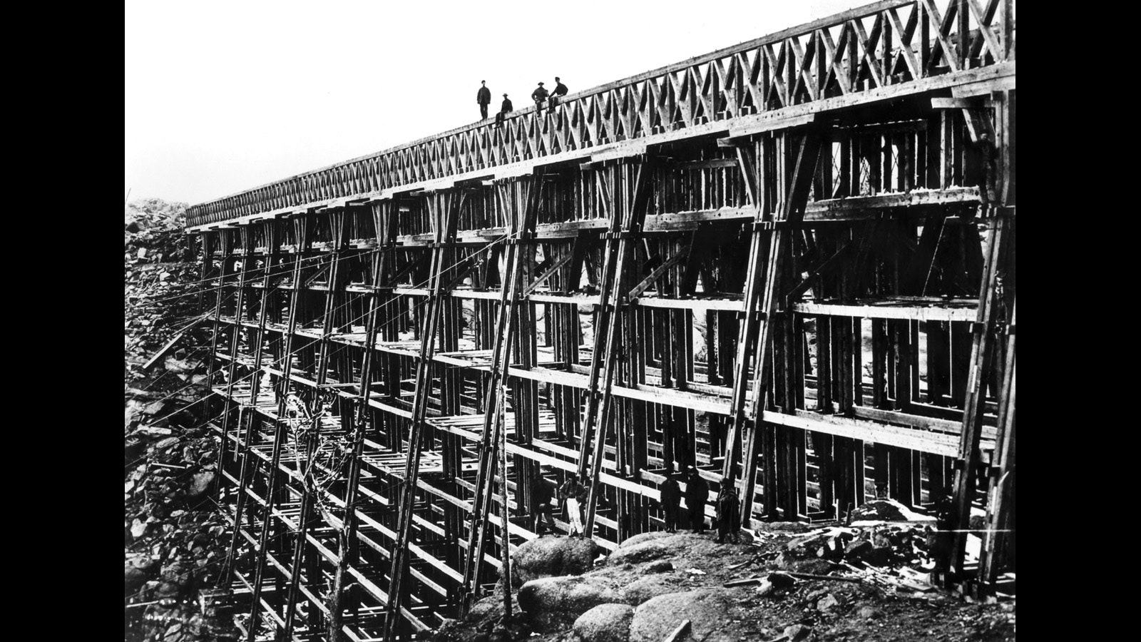 The massive wooden Dale Creek Bridge before it was replaced with an iron structure in 1876.