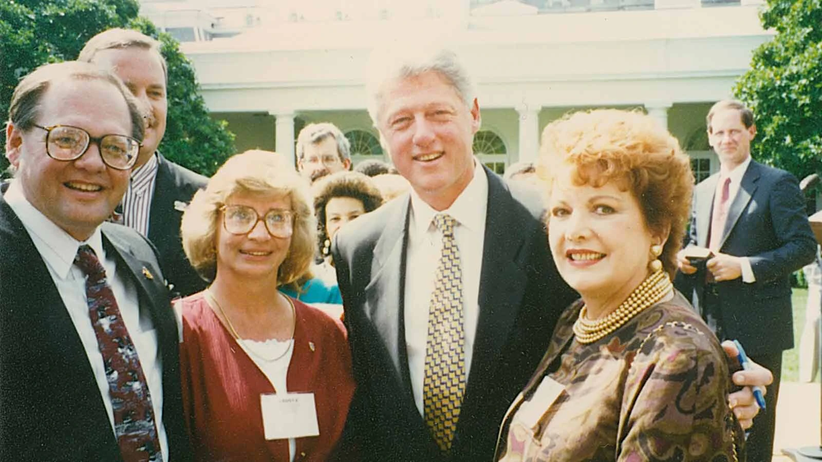 David Reetz, left, and members of the team who co-authored Powell’s All-America City application pose with President Bill Clinton at the White House for the city’s designation.