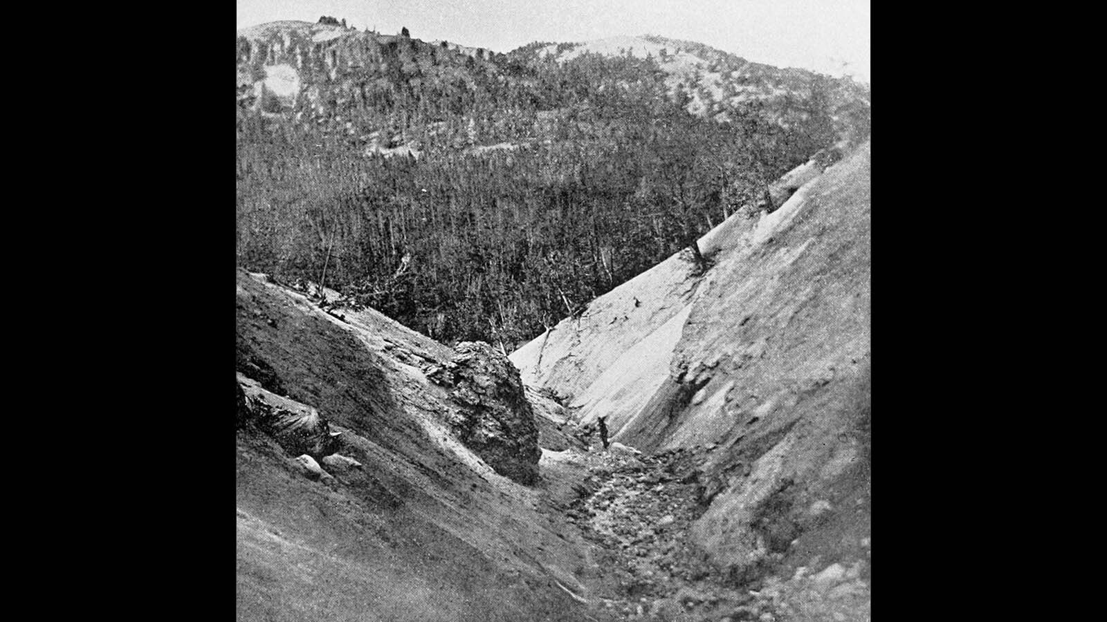 The lower part of Death Gulch in Yellowstone in 1897.