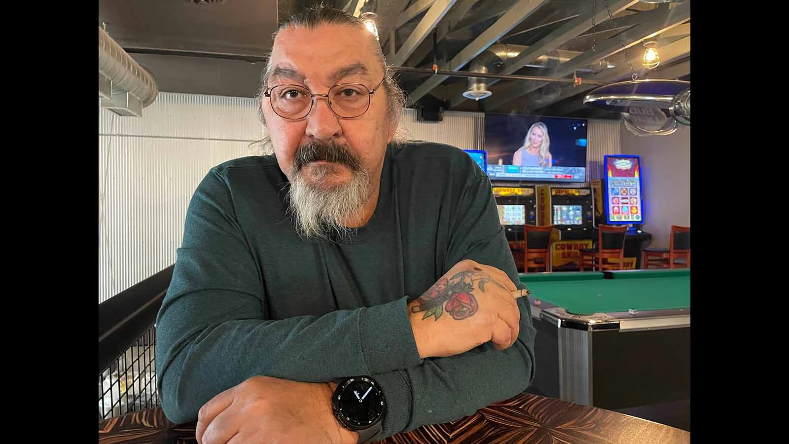 “People want a non‑smoking bar? Stay in Casper!” said Vernon Velasquez, a 58‑year‑old regular and retired boilermaker.