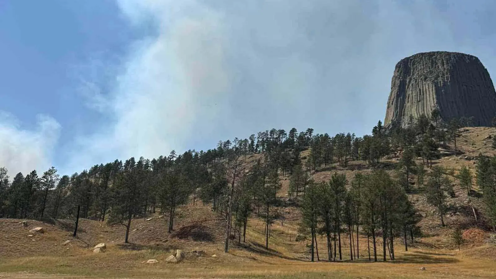Devils Tower National Monument continues to be closed as a wildfire burning just southwest of the monument’s boundary has so far consumed nearly 300 acres without containment. “This is genuinely serious,” observed a nearby camper.