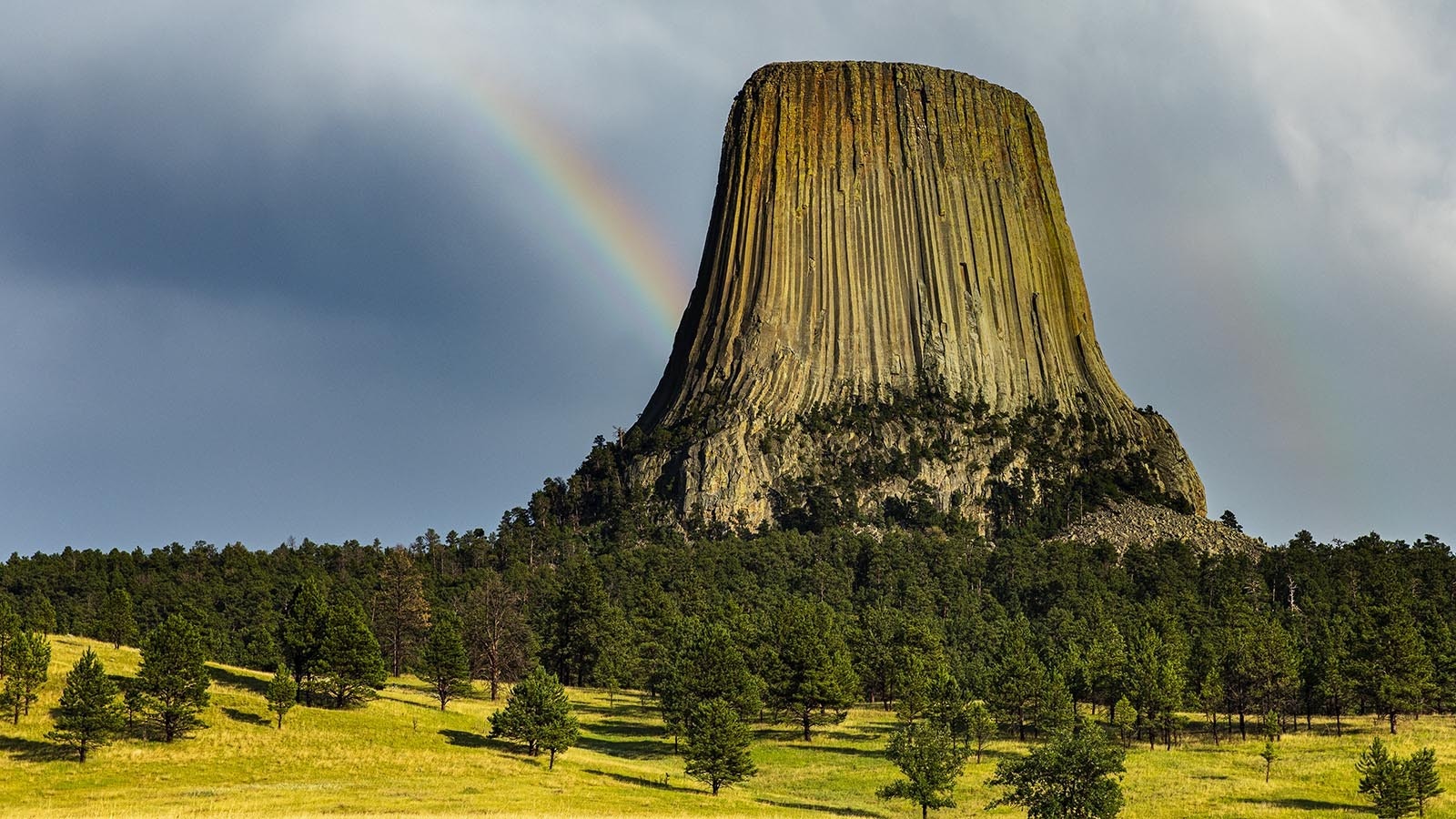 Devils Tower rainbow 8 7 24