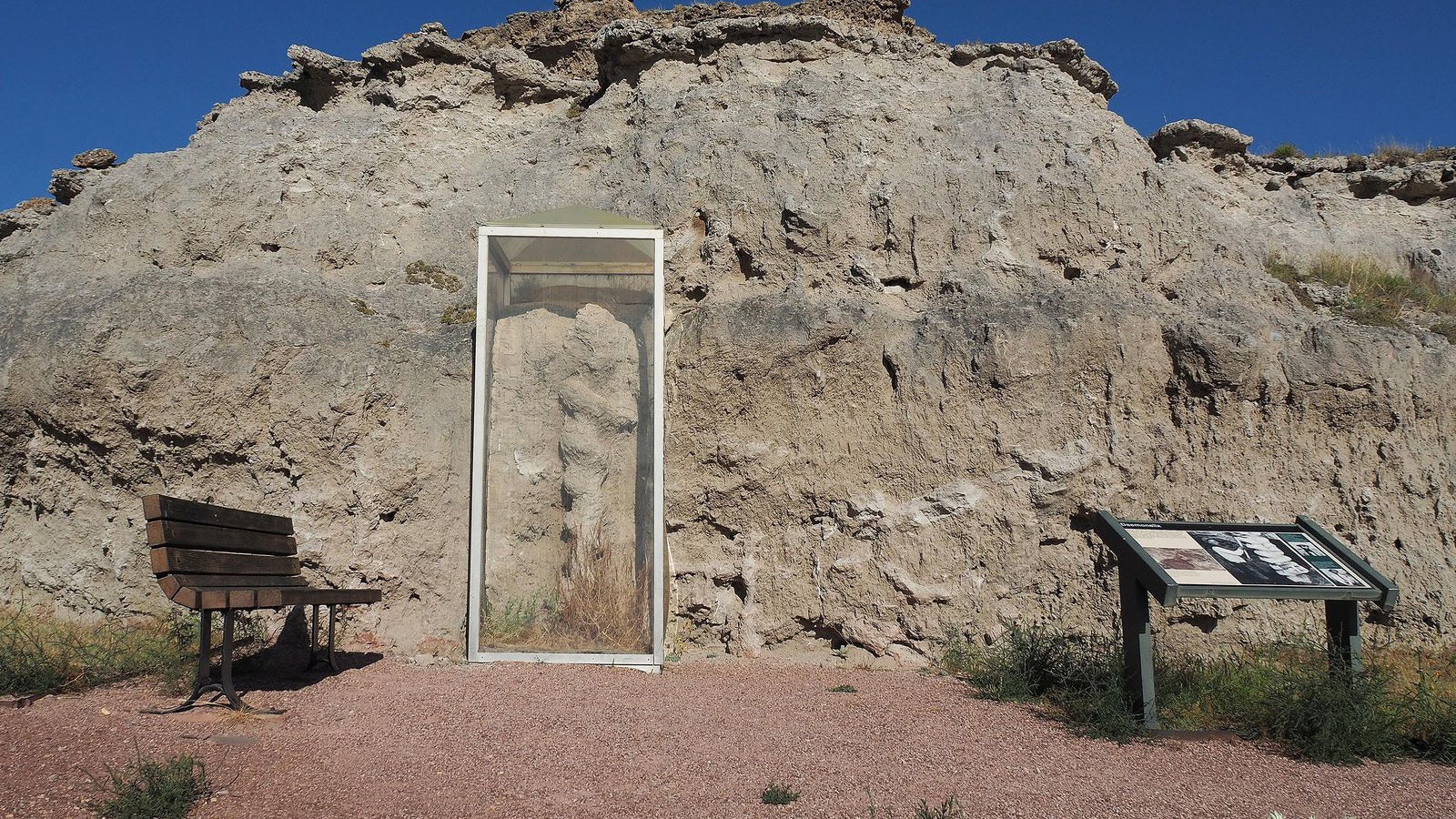 Paleontologists spent decades trying to explain "devil's corkscrews," the bizarre spiral-shaped fossils found in Wyoming and Nebraska. Turns out, they were burrows chewed into the ground by prehistoric beavers 20 million years ago.