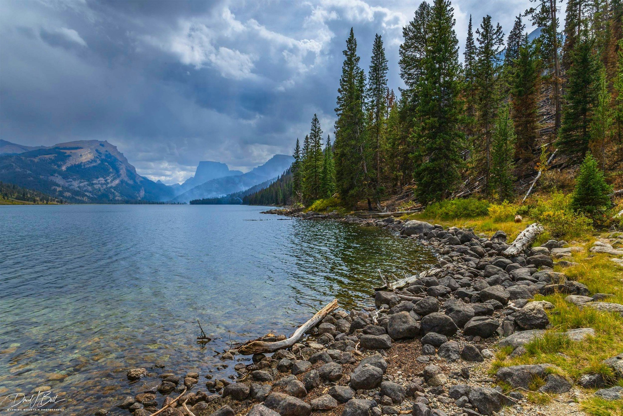 Pinedale photographer David Bell got a look at what the Dollar Lake Fire has done to the famous view of Squaretop and said there’s a “mosaic” of black. He said it’ll “never be the same,” but firefighters have saved it from becoming a “hellscape.”