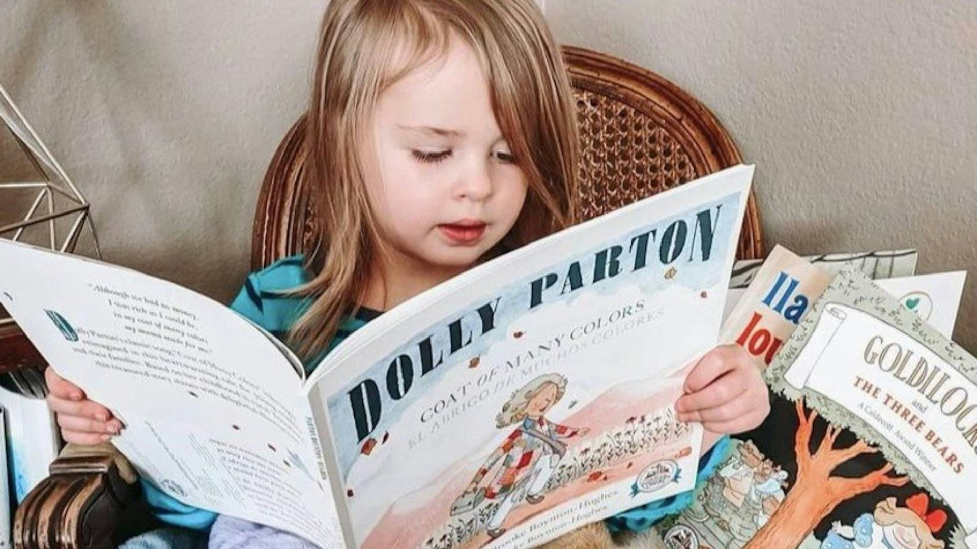 Dolly Parton Books 3 18 23