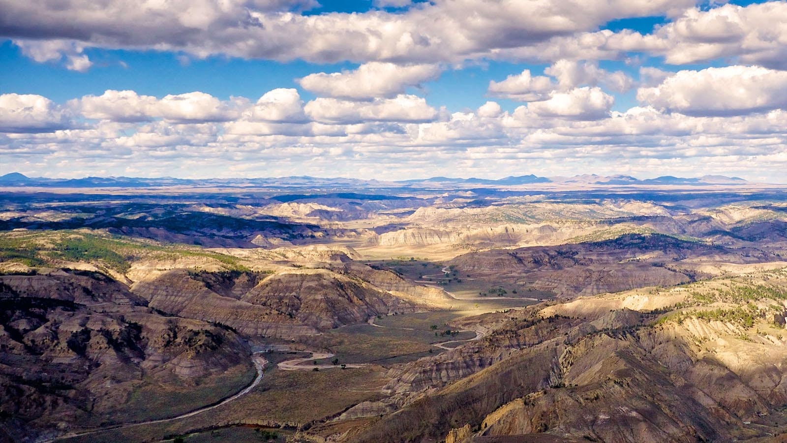 With the donation of a ranch worth more than $20 million, Montana’s great northern plains remains the center of a debate about how to best conserve wild, scenic landscapes, native wildlife and local ranching communities.