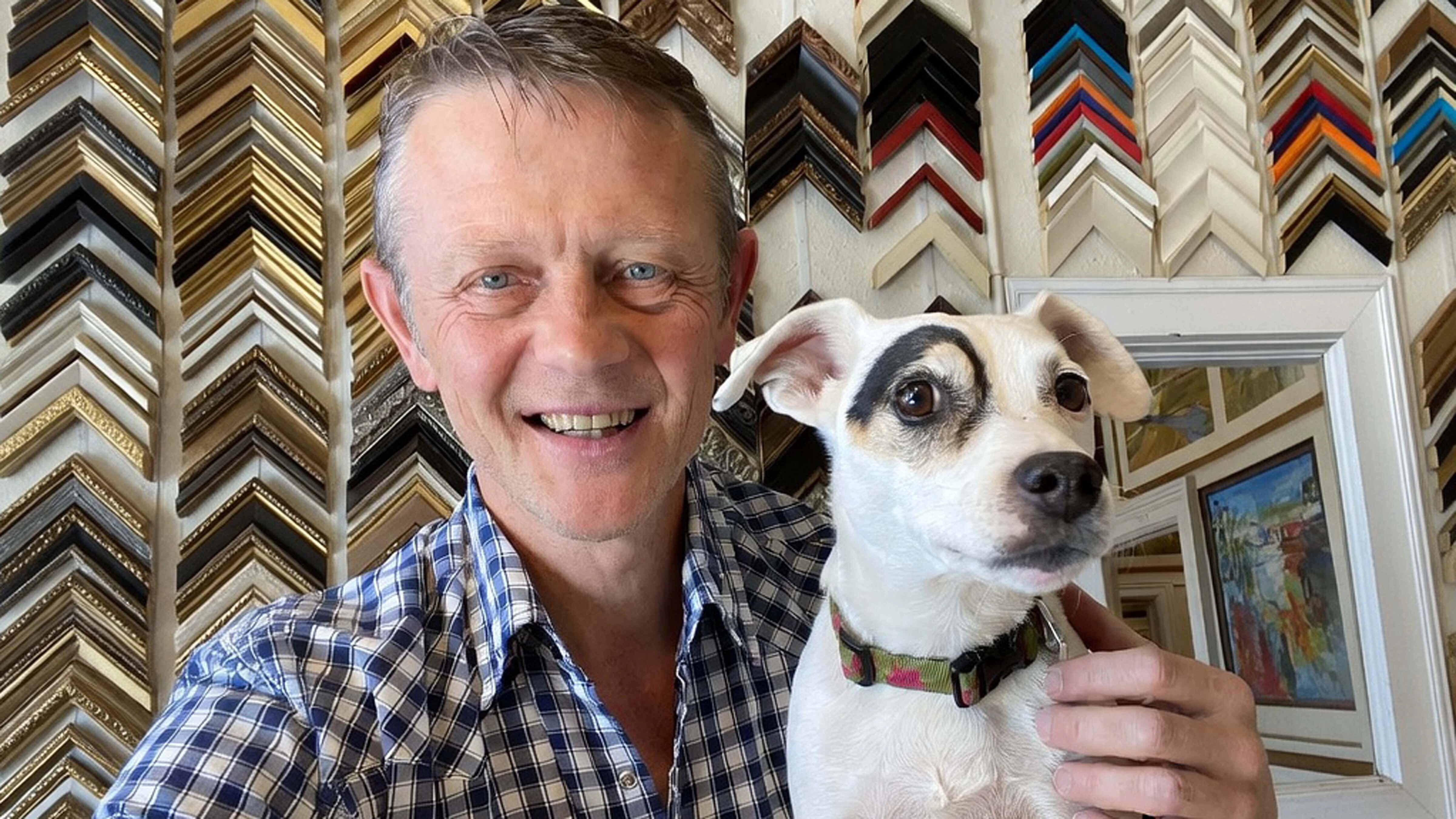 Cheyenne lost its unofficial art ambassador Friday with the death of Dot, a 16-year-old Jack Russell terrier who loved french fries and people. Owner Harvey Deselms said she also helped people "while they were dealing with their demons."