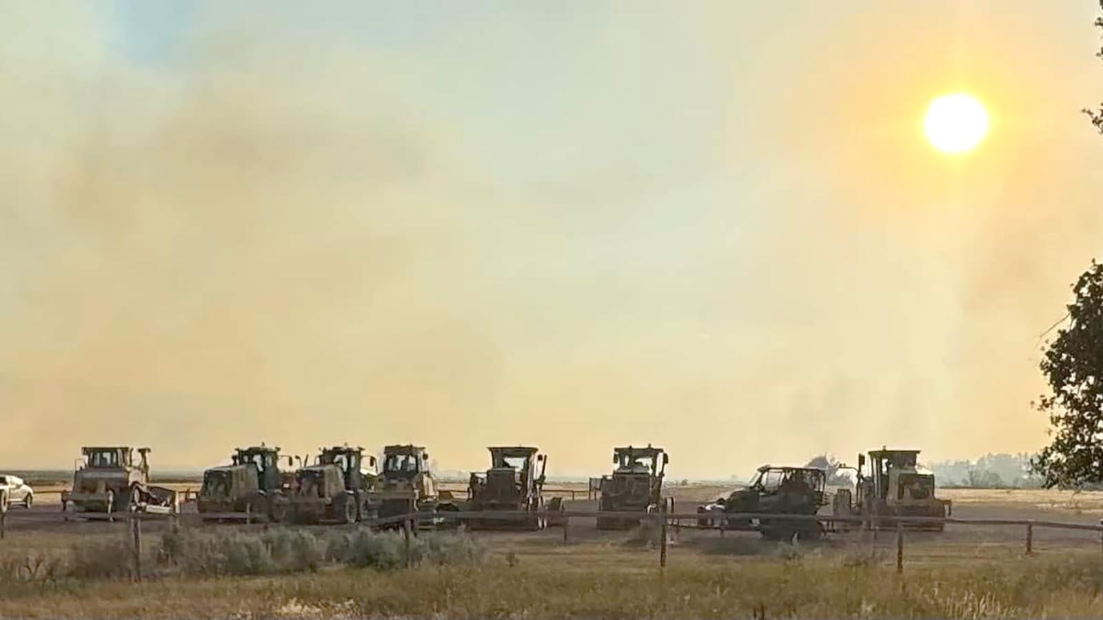 Private-sector construction crews have brought their own machines to the fire perimeters in Campbell County, amid tensions about the county fire department’s approach to the blazes.