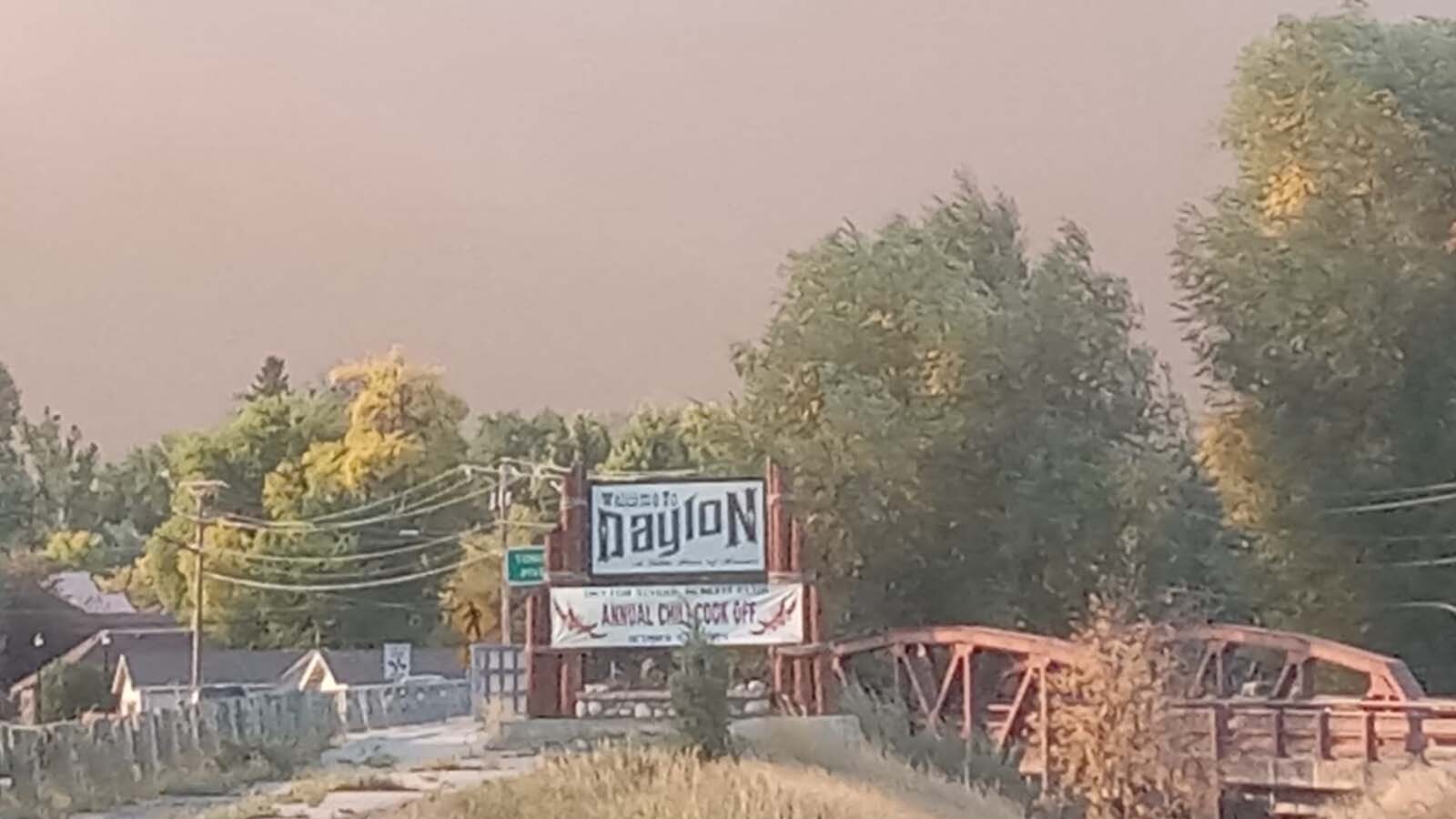 Dayton Ready To Evacuate As Out-Of-Control 22,000-Acre Wildfire Burns…