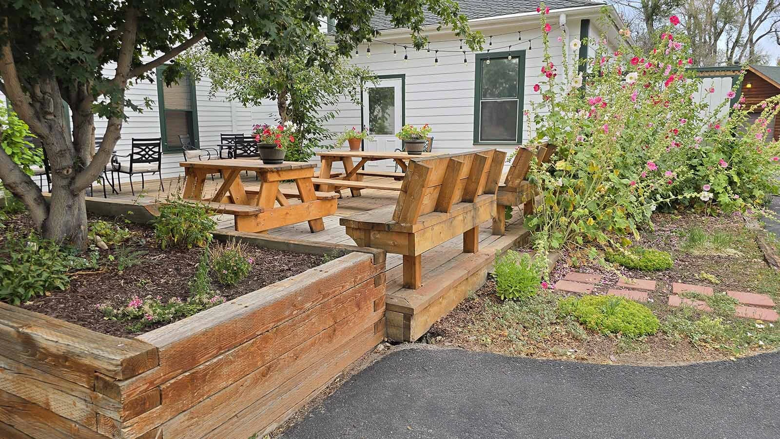 The back patio at Elk Mountain Hotel.