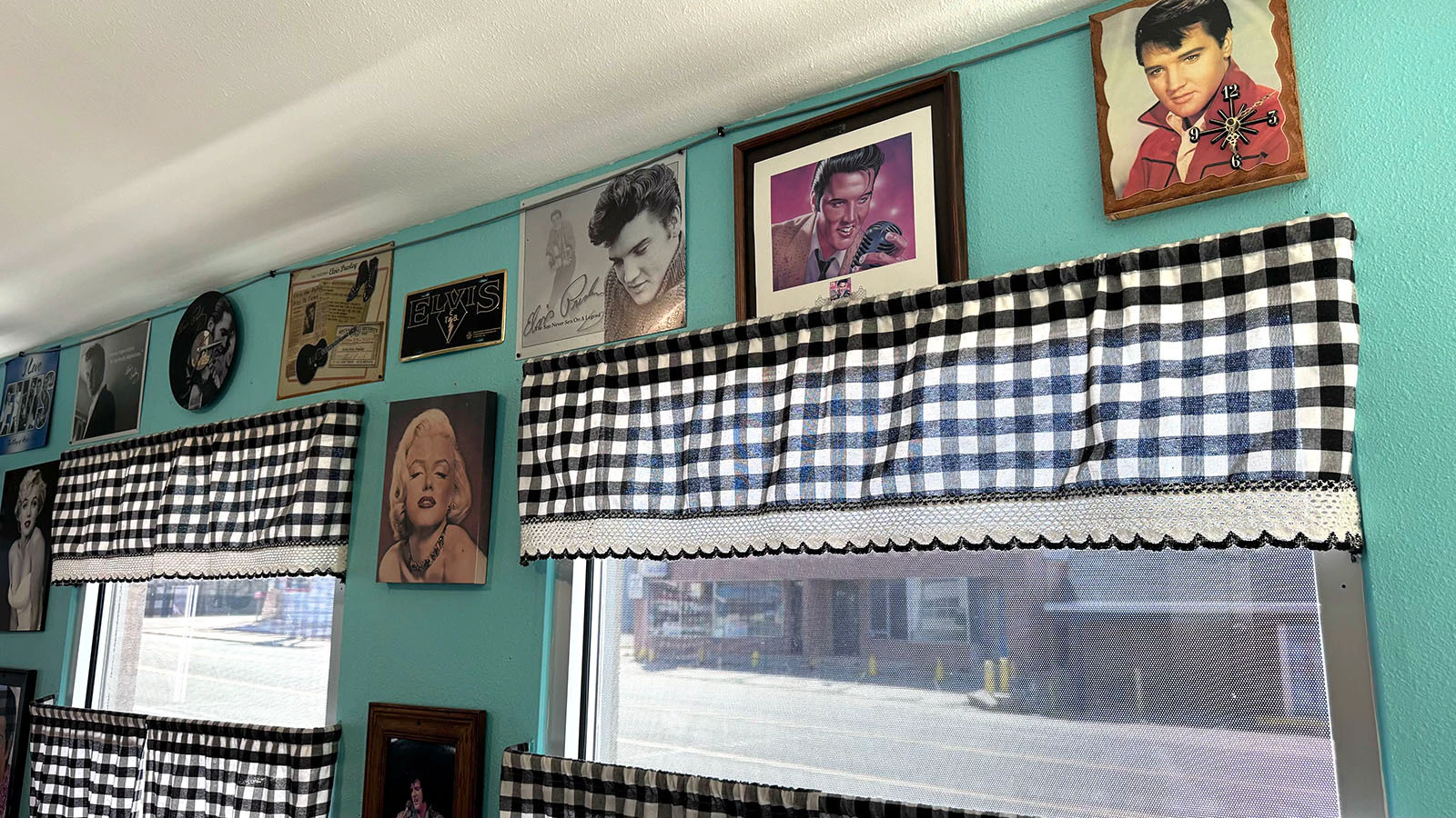 Nearly 50 years after his death, Elvis remains forever 25 and the King of Rock ‘N’ Roll at the corner of East Lincolnway and Campbell Avenue in Cheyenne — despite never performing here.