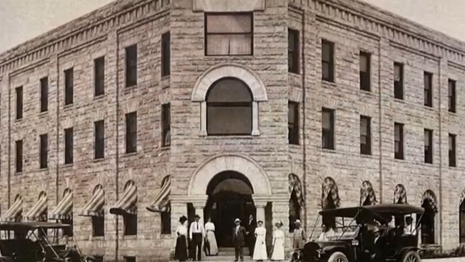 The Emery Hotel was the place to be for locals and Wyoming's high society. It was THE hot spot for state legislators to be seen.