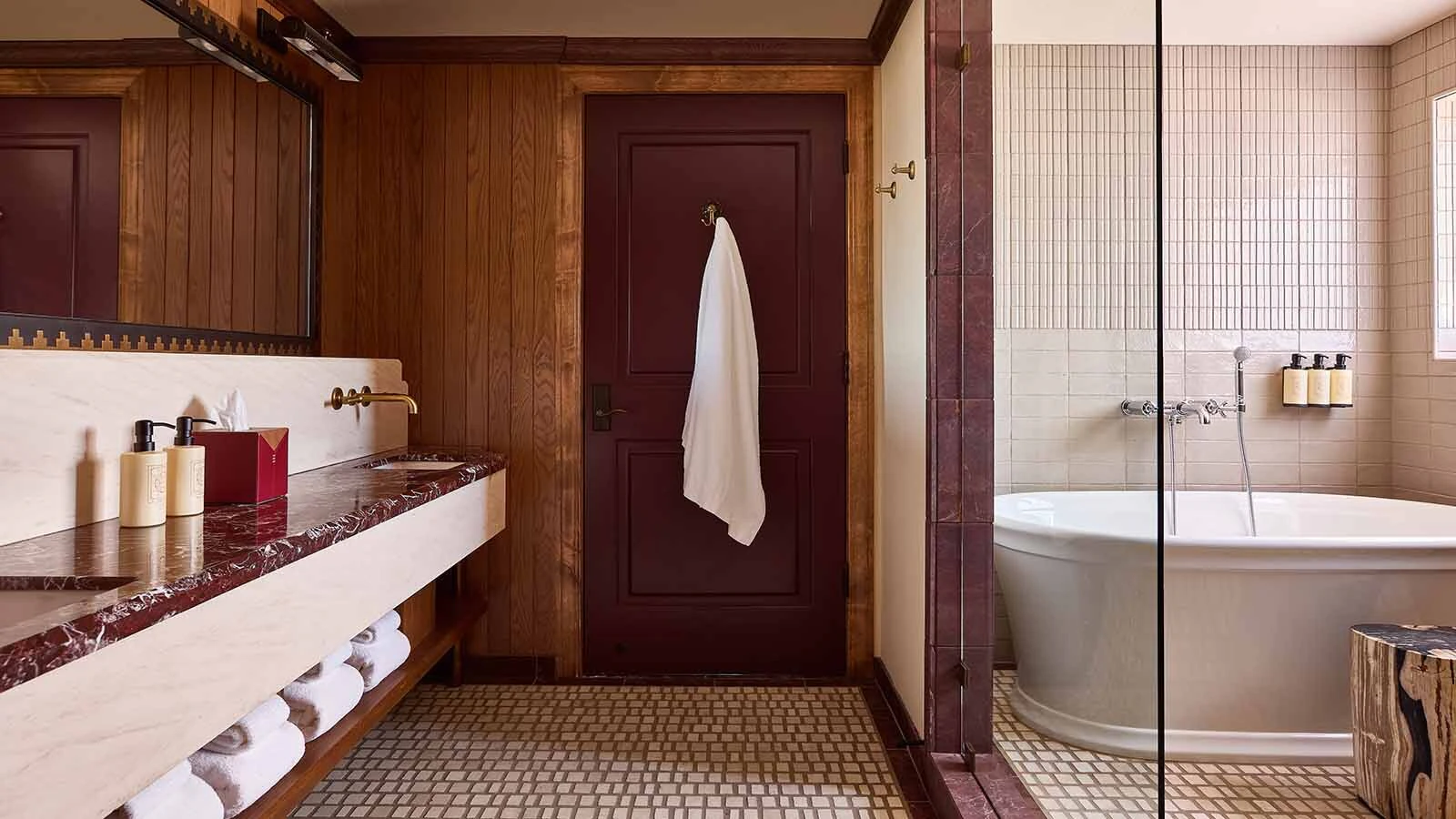 A northwest Wyoming destination for 26 years, Snake River Lodge has a new name — Faraway Jackson Hole — and has been given an ultra-luxury makeover.