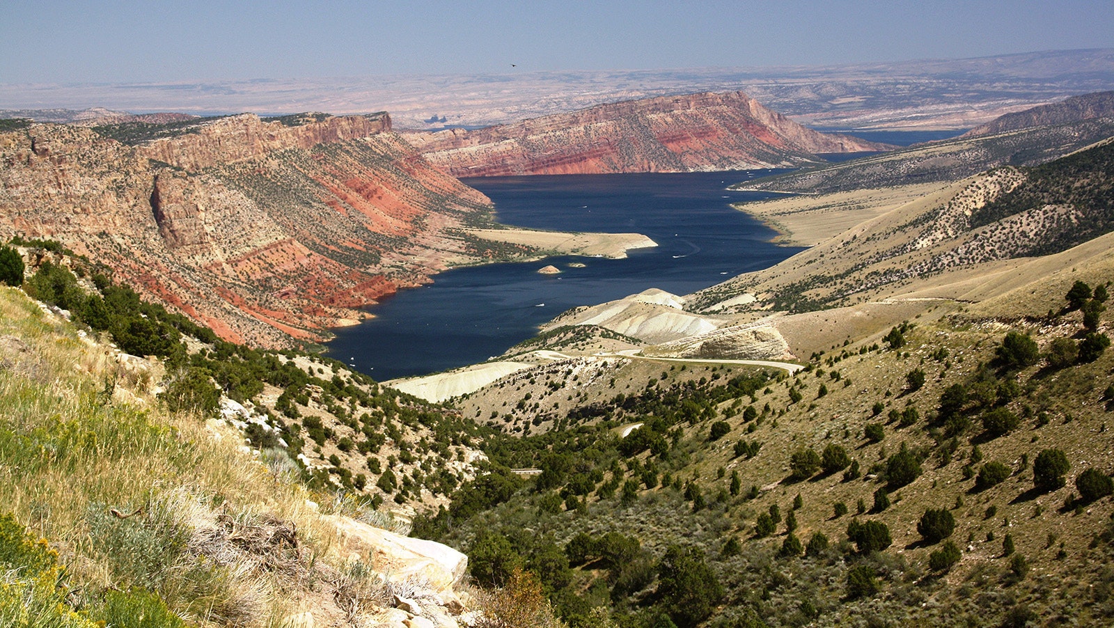 A Sweetwater County Sheriff’s Office training exercise on Flaming Gorge Reservoir on Wednesday turned into a real rescue for five deputies and a K-9. When the boat took on water and flipped, deputies acted quickly to save one of their own and a K-9.