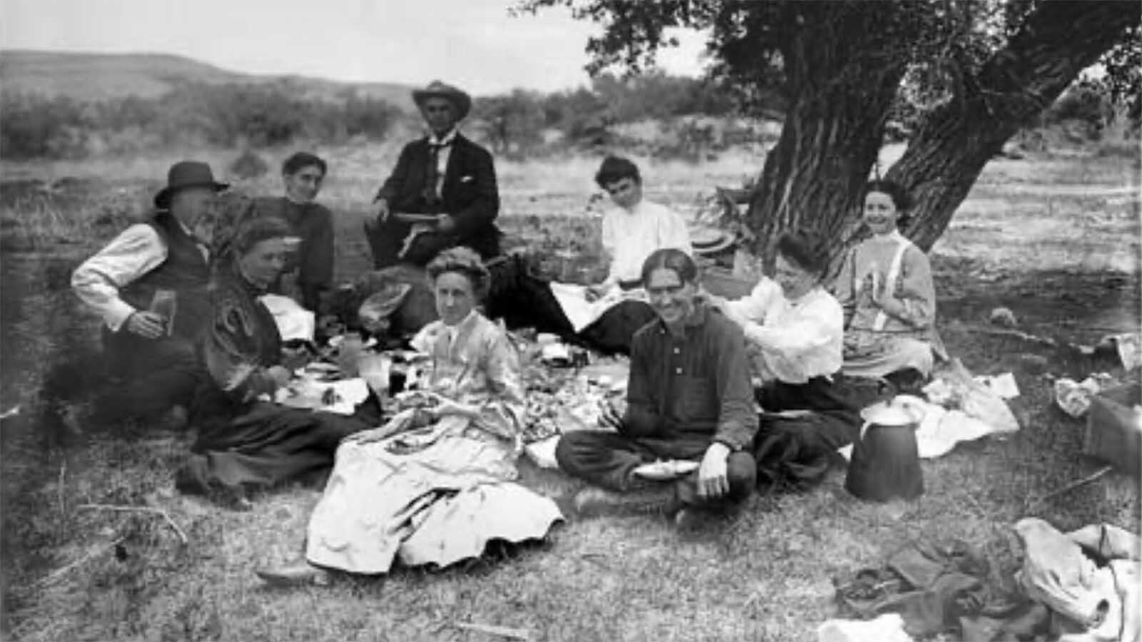 The main entertainment at Fort Fred Steele in the late 1800s were picnics and conversations. When “Old Jim” Gregory came to town, the conversation became a competition and he talked another man to death in 1878.