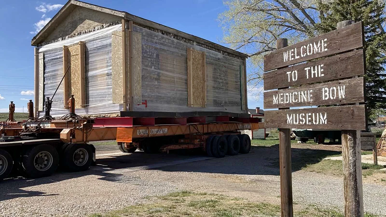 Wyoming’s world-famous Fossil Cabin was built from more than 6,000 dinosaur bones, weighs 52 tons and was a target for vandals along U.S. Highway 30. It made a nail-biting, 7-mile crawl this week to a new permanent home at the Medicine Bow Museum.